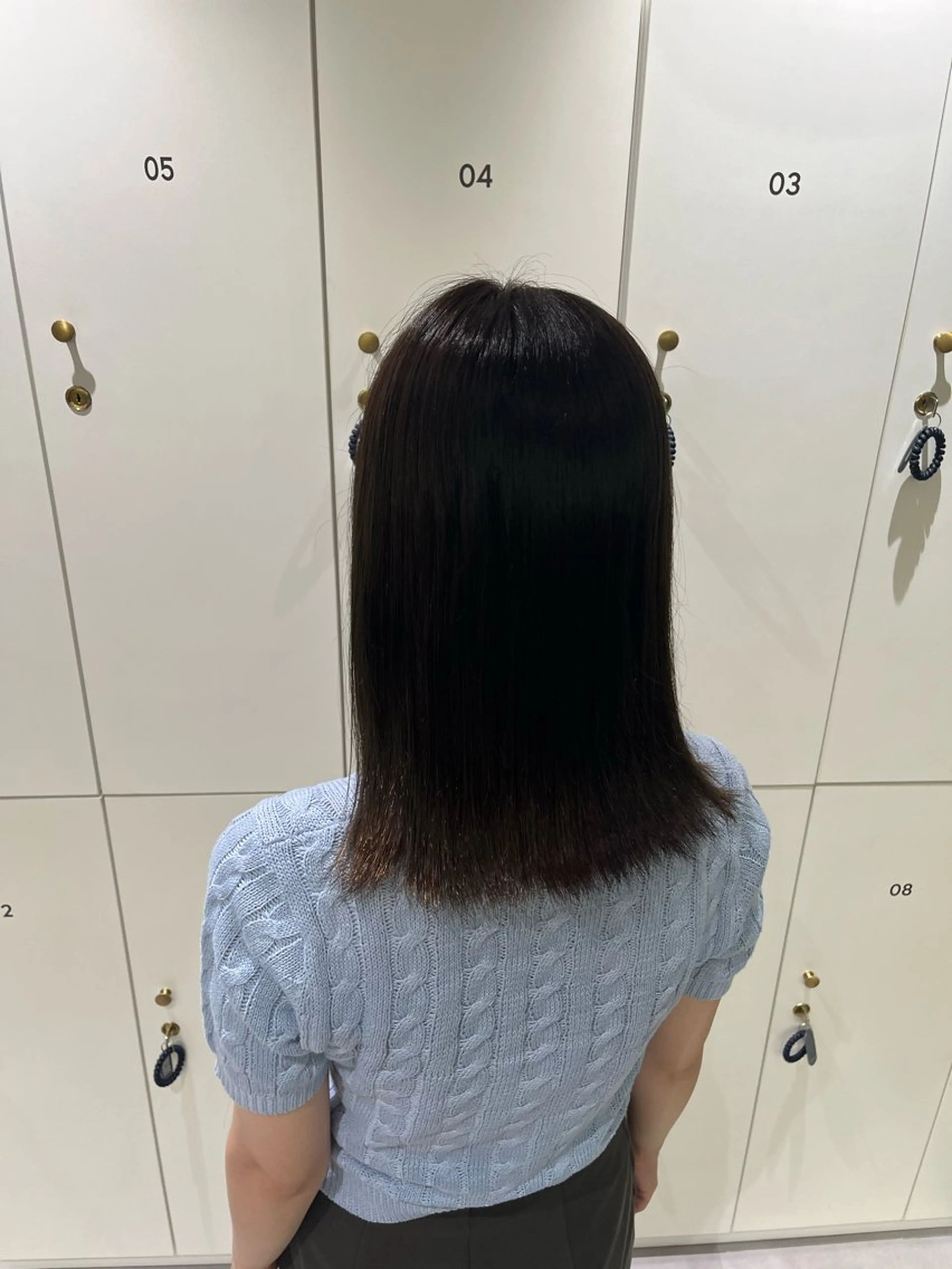 ミディアム カラー 溝曽路 優衣のヘアスタイル