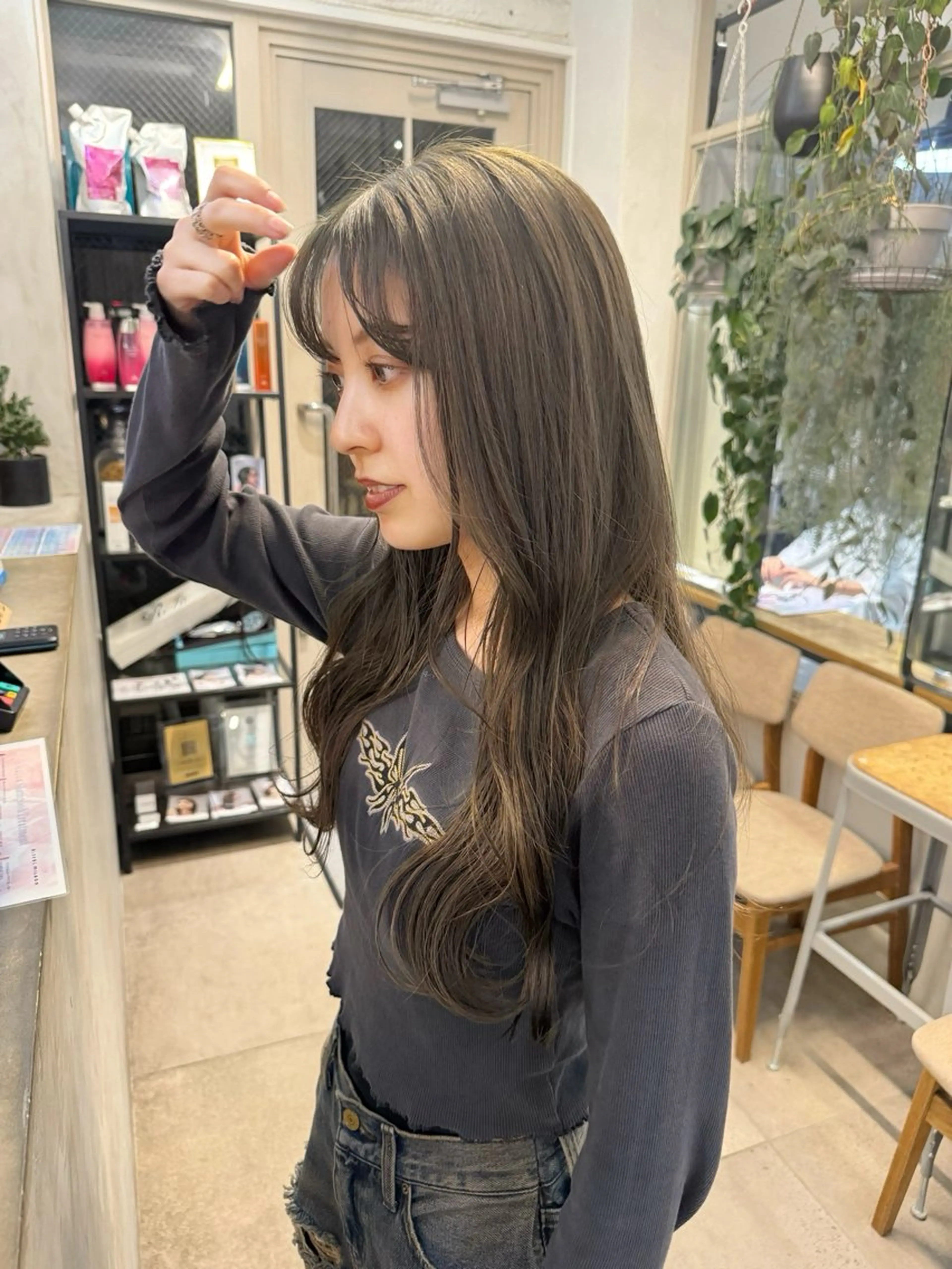 セミロング カラー ブリーチ 透明感カラー ダブルカラー グレージュ ブリーチなしカラー Lomalia 🤍🫧/makoのヘアスタイル
