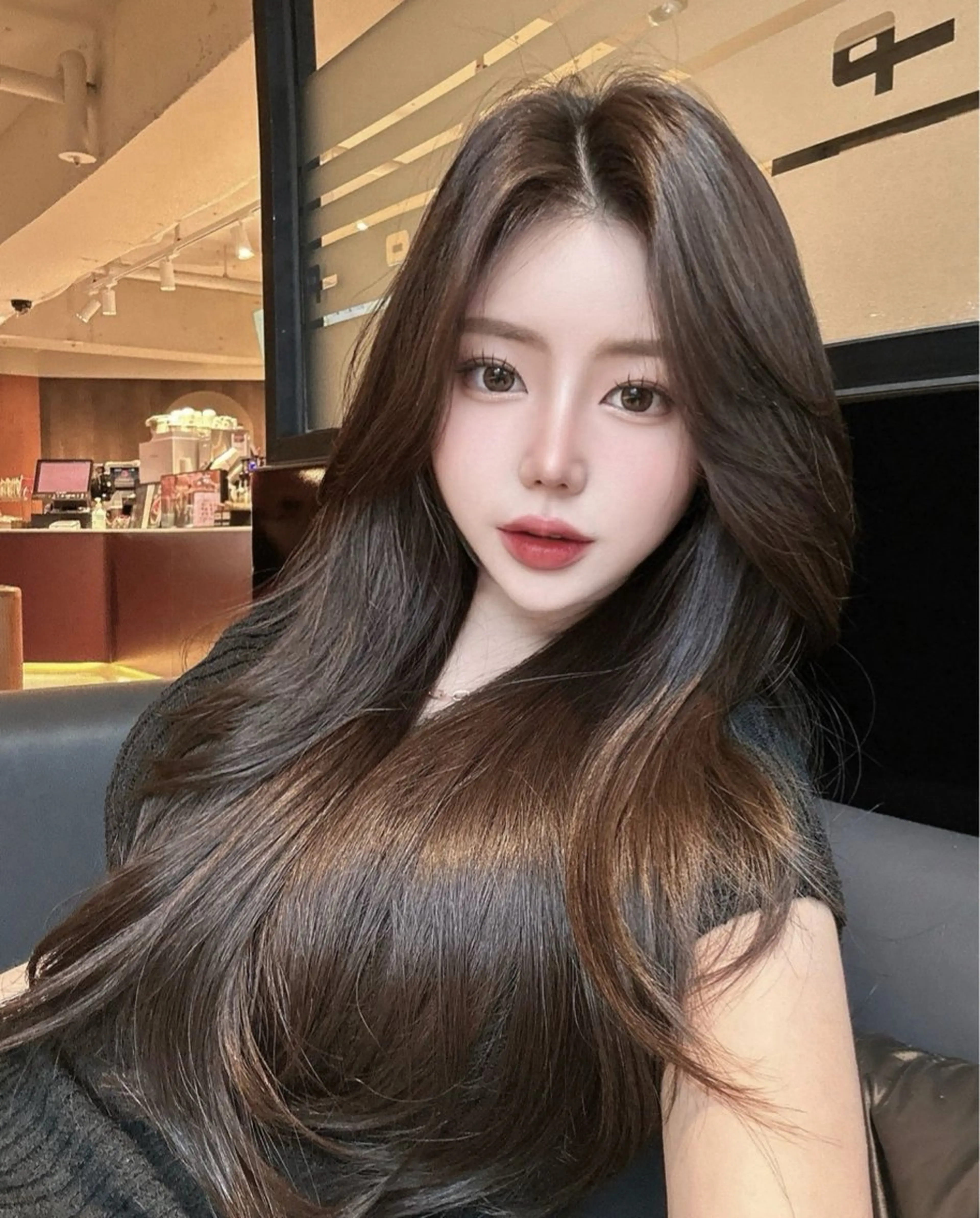 ロング カット ヘアカラー トリートメント 海野翔吾🇨🇳 ワンホンレイヤーのヘアスタイル