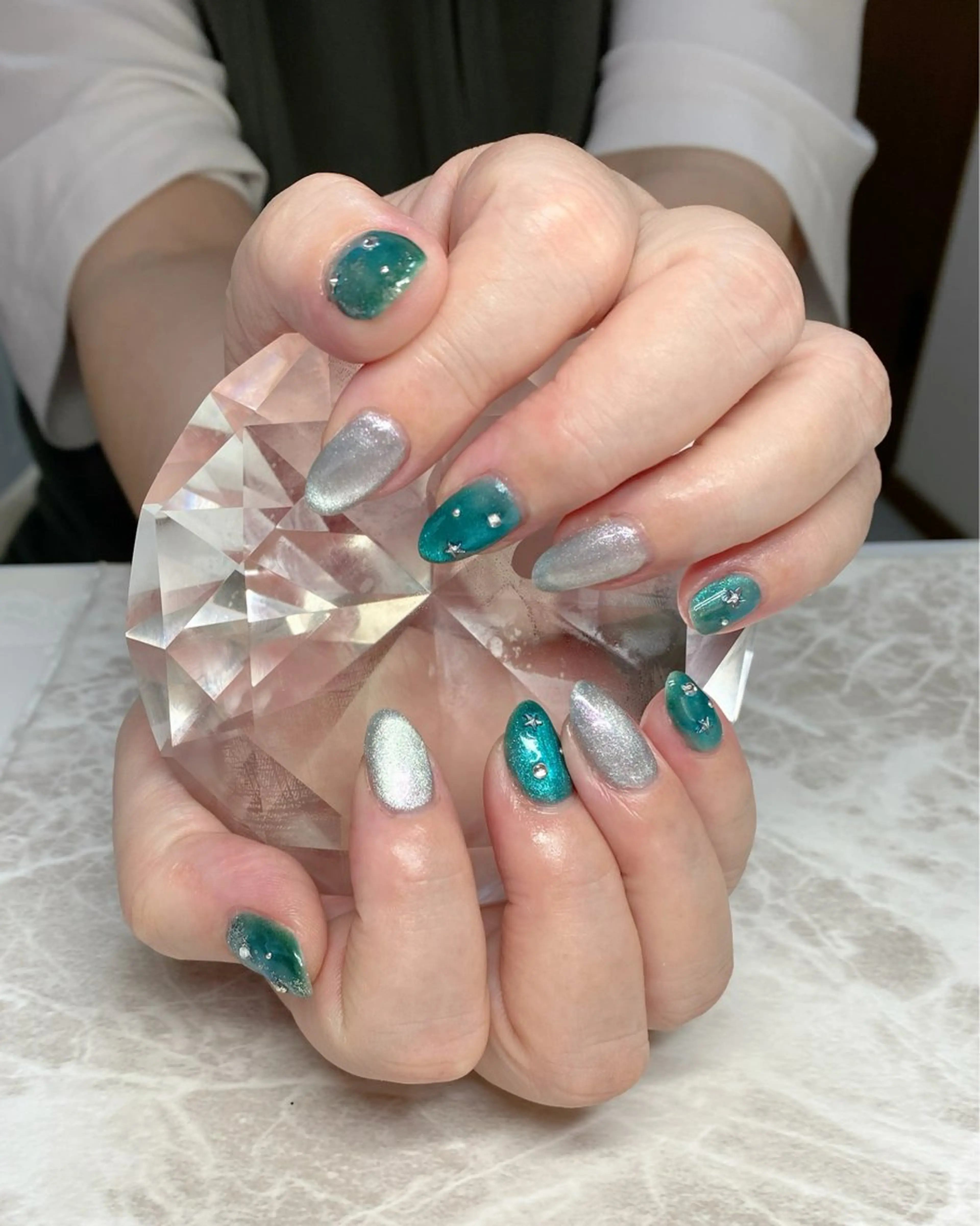 ネイル ハンドネイル ゆぴねいる所属・ゆぴねいる yupinailのネイルデザイン