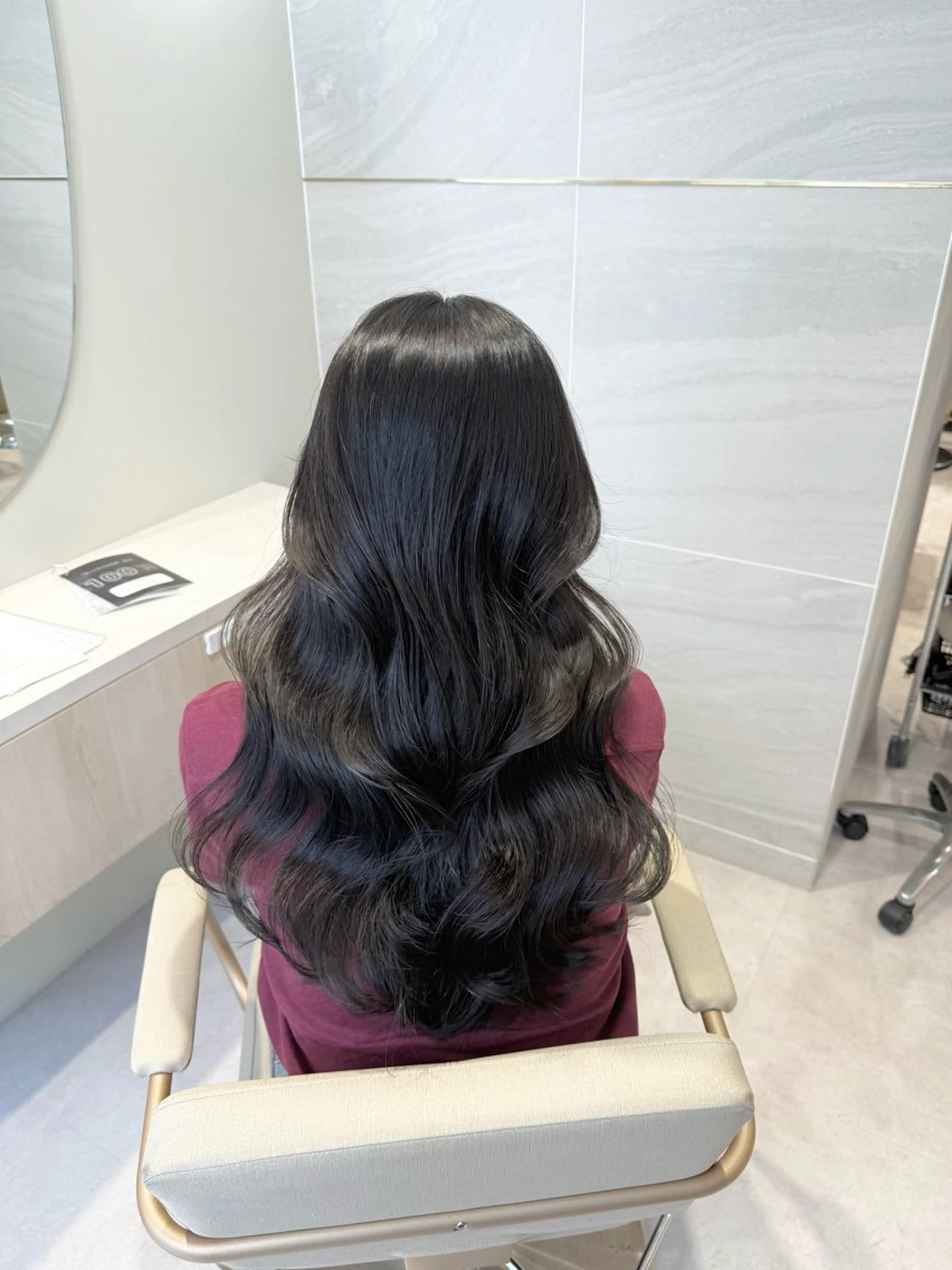 ロング カラー ダークグレー ダークグレージュ グレージュ 韓国風ヘア カット ヘアカラー トリートメント 透明感カラー🌿 グレージュ🐺陽介のヘアスタイル