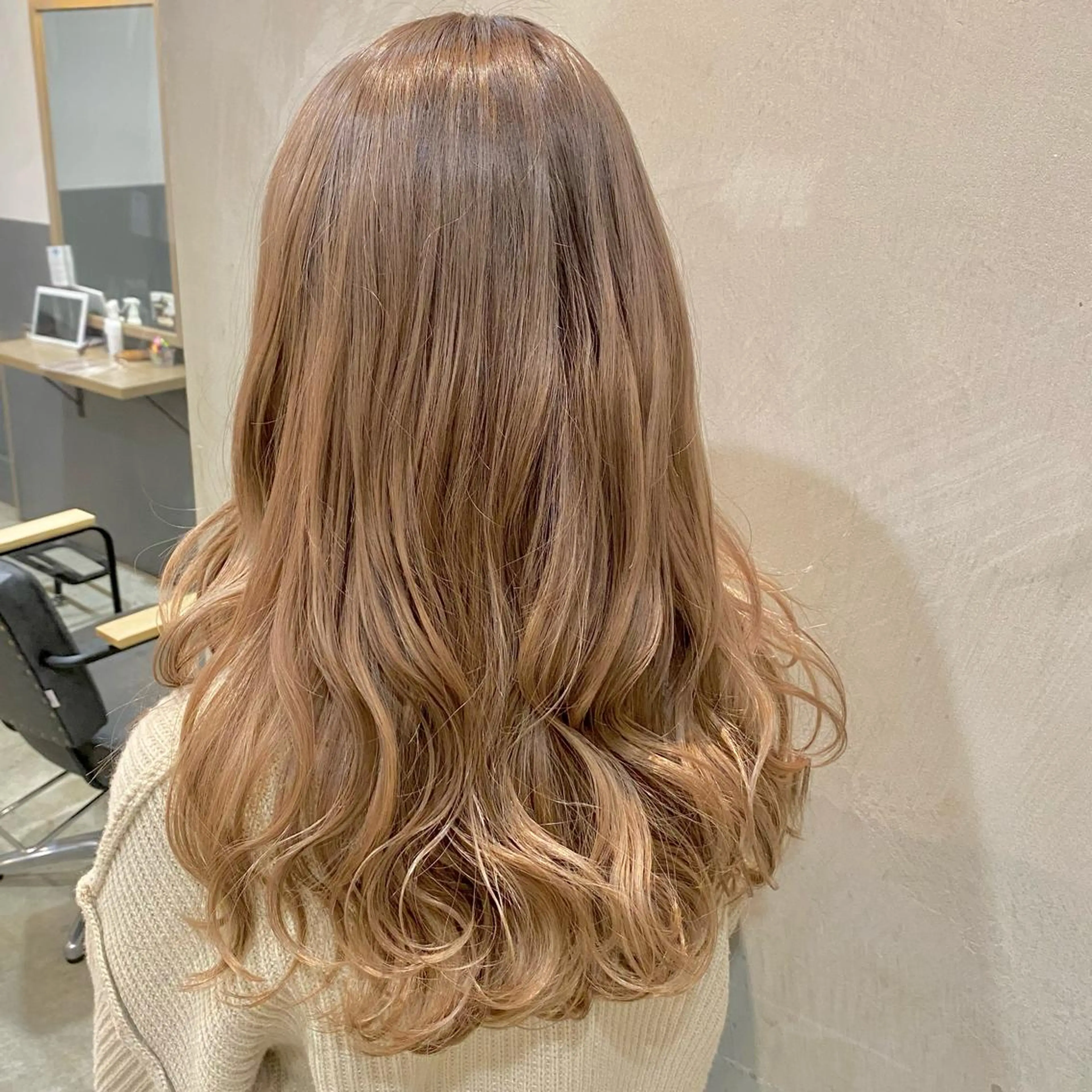 ロング カラー メンズパーマ 西條真治のヘアスタイル