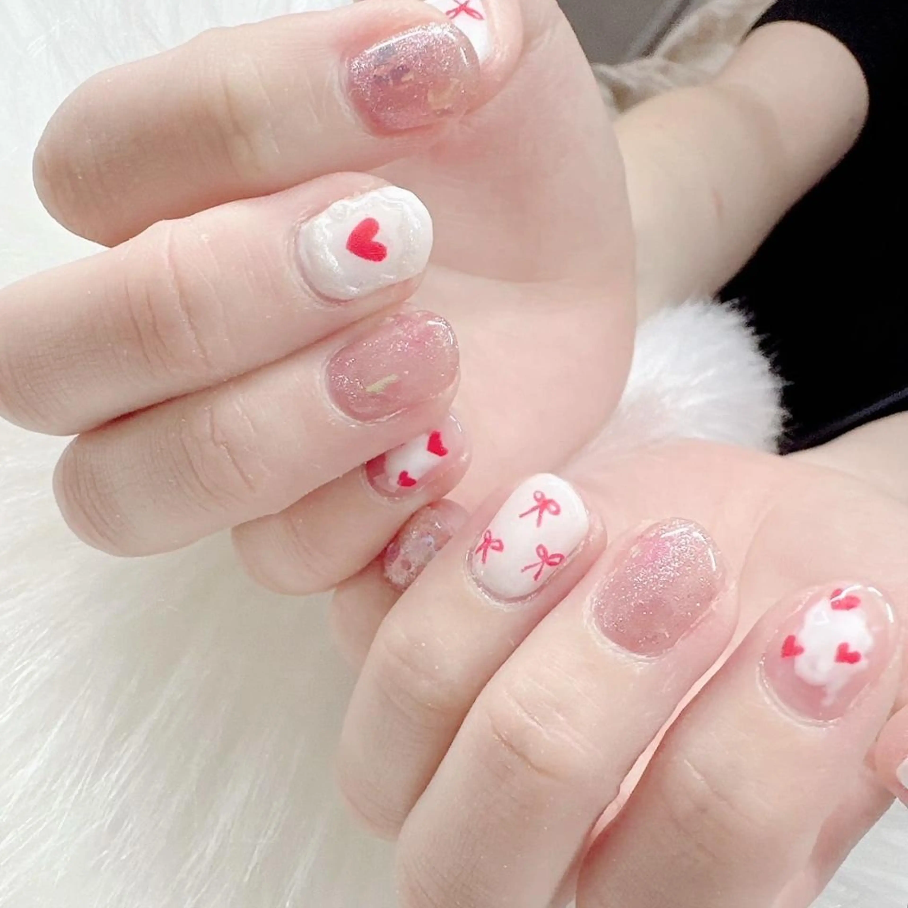 ネイル アートネイル ハート 持ち込み ショートネイル 山下 アップネイルのネイルデザイン