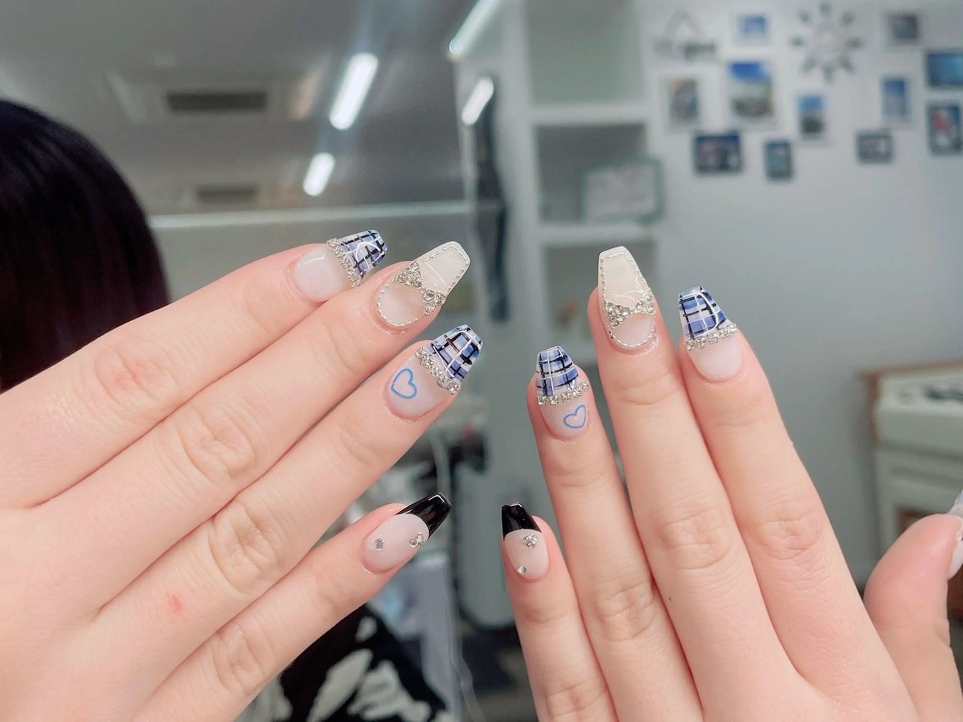 ネイル 長さ出し フットネイル フレンチネイル ジェルネイル ガーリー ハンドネイル NYネイルサロン　千葉中央店所属・NYネイルサロン 千葉中央店のネイルデザイン