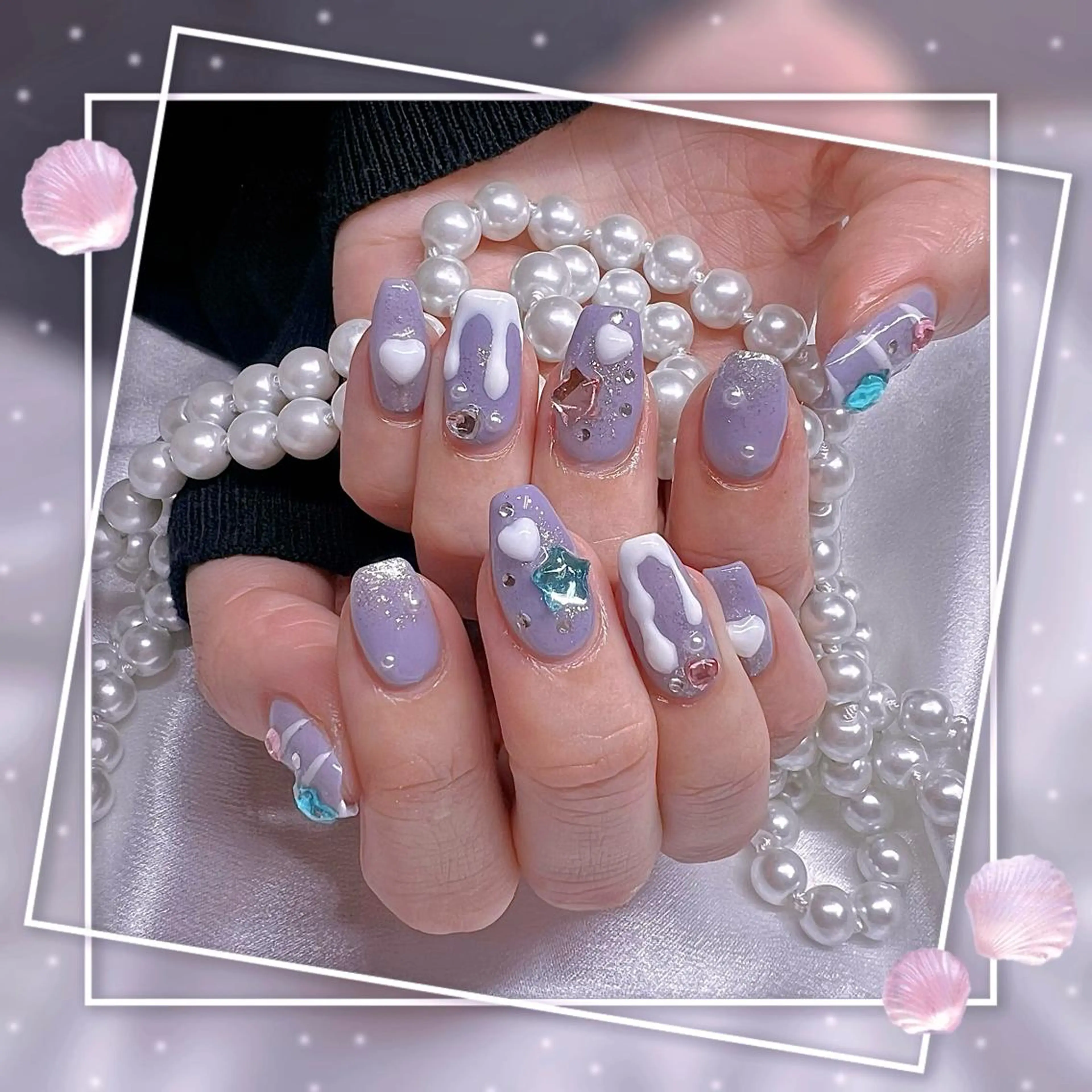 ネイル フレンチネイル キラキラネイル 韓国ネイル マグネットネイル マグネットフレンチ ハンドネイル ハンドケア Chill Nailsalonのネイルデザイン
