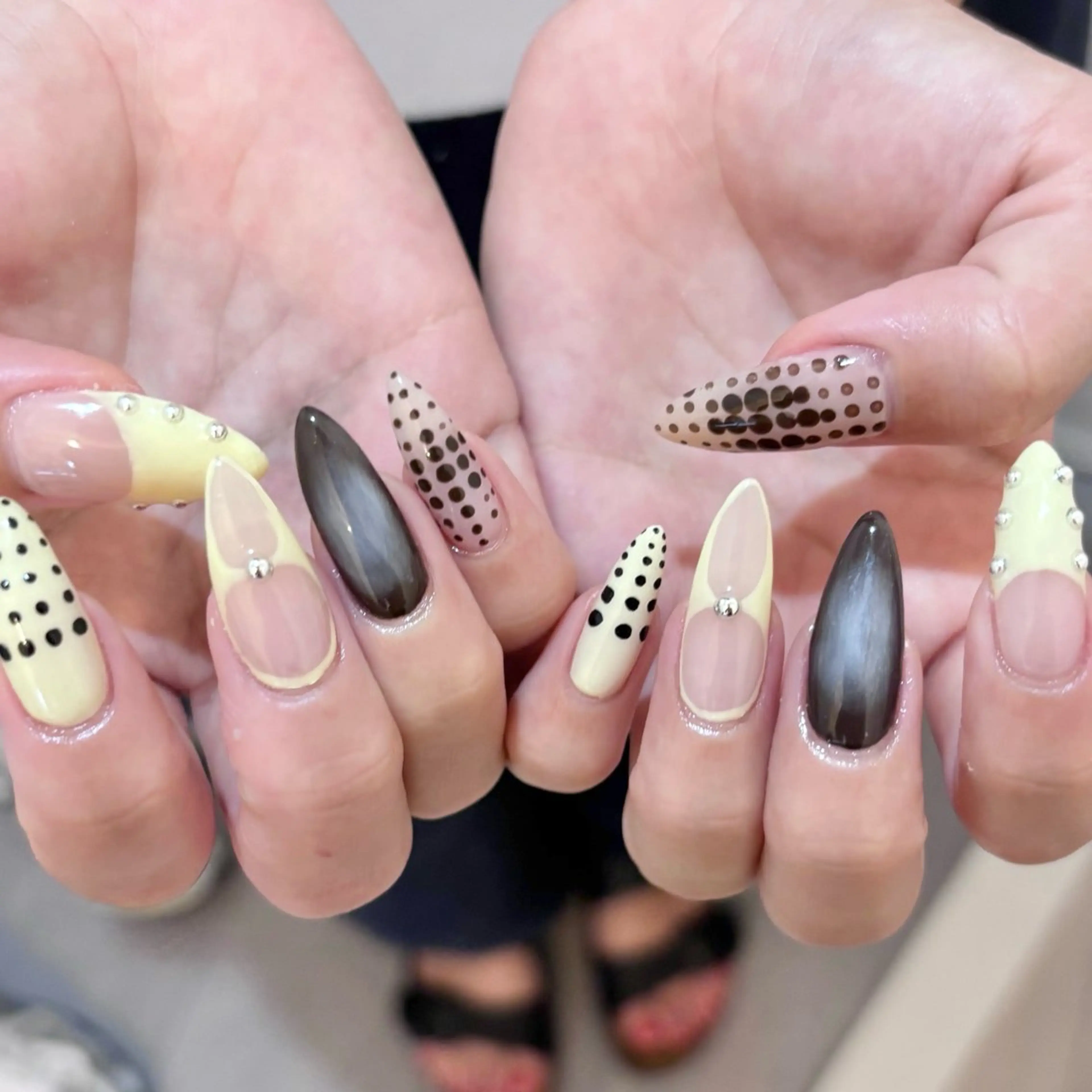 ネイル ハンドネイル mimi 高石桃朱のネイルデザイン