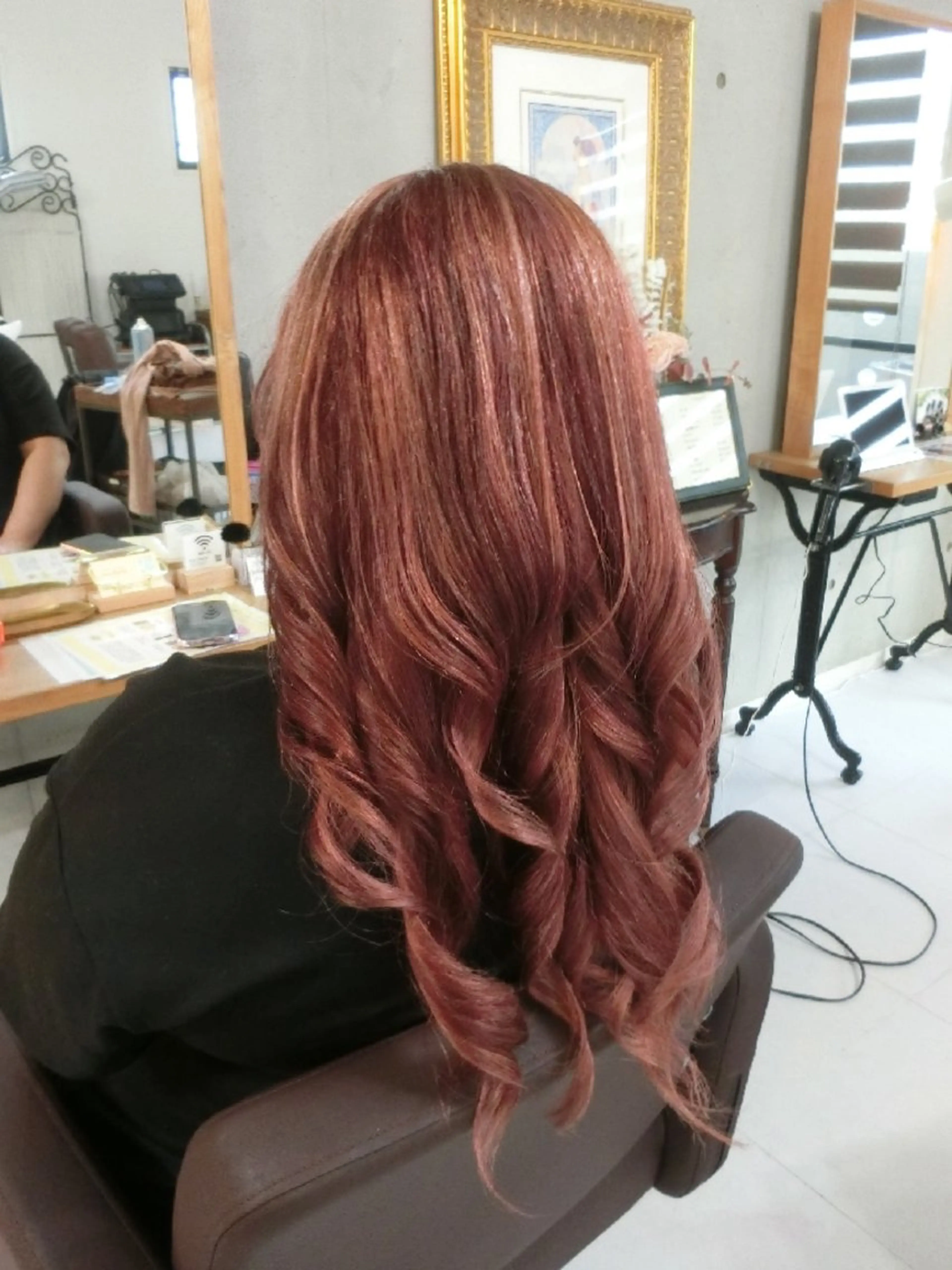 カラー ロング ma cherie 　naoのヘアスタイル