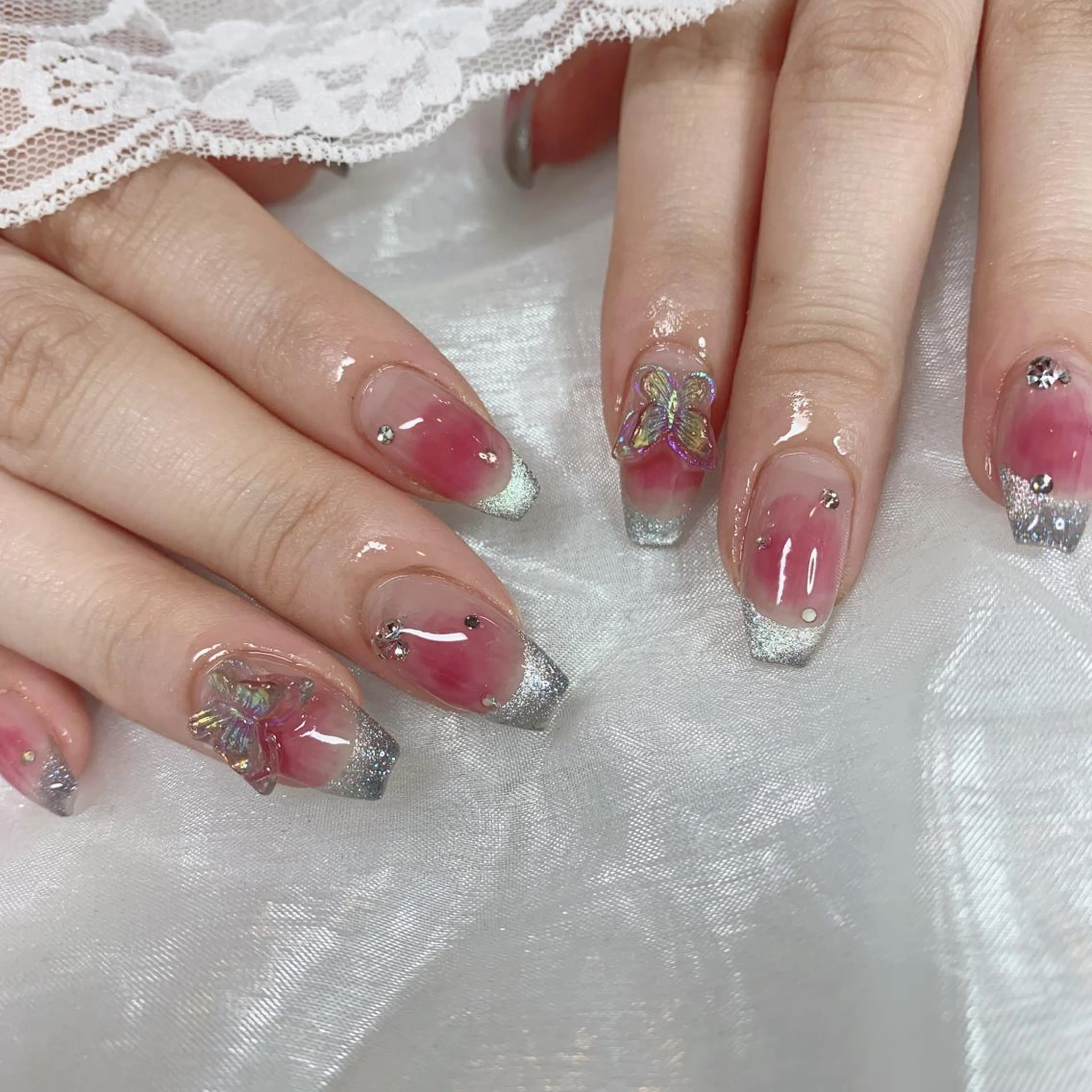 ネイル ハンドネイル La neige* yuki 🥯🍑のネイルデザイン