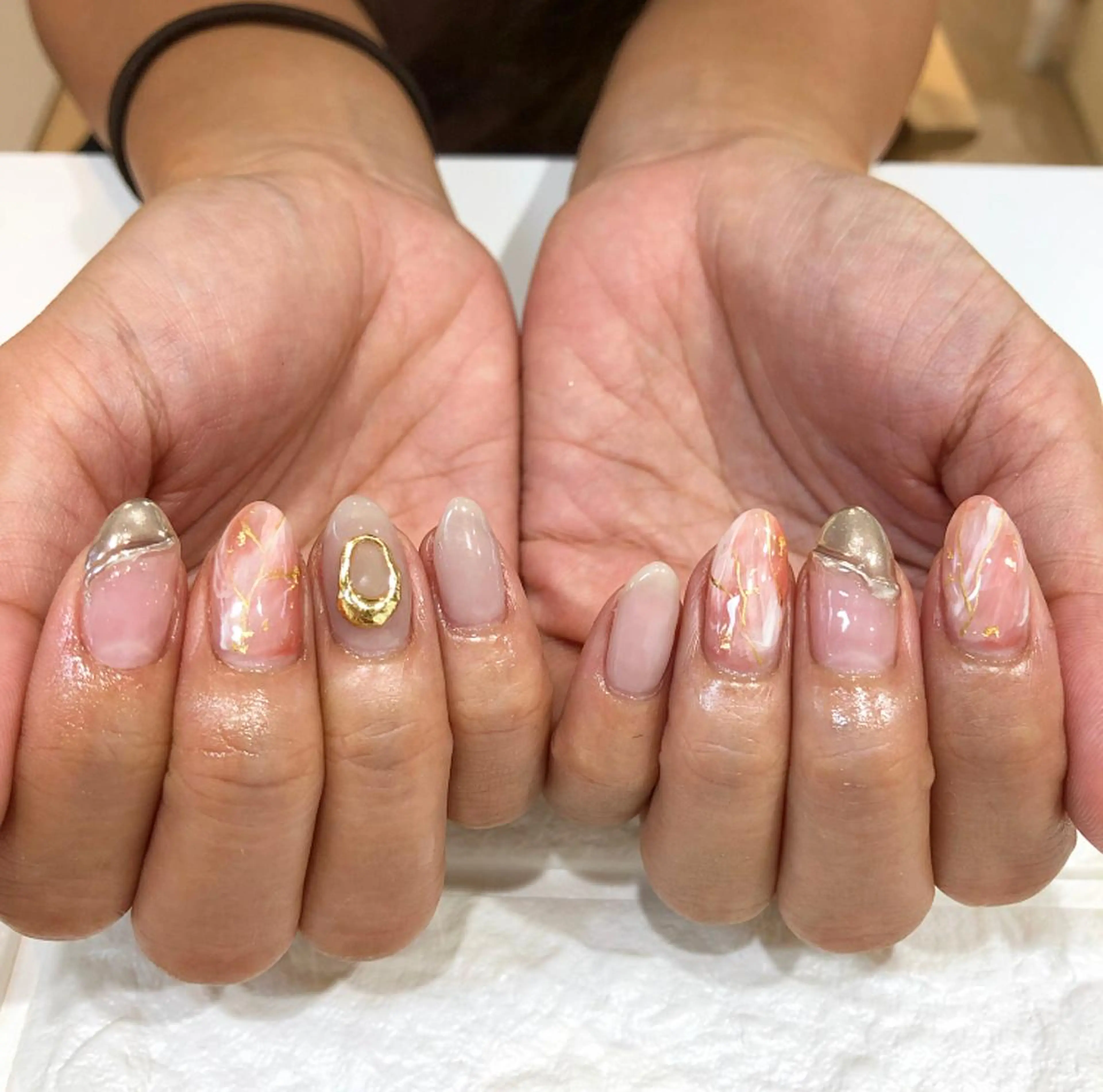 ネイル アートネイル ニュアンスネイル U rinaのマツエク・マツパデザイン