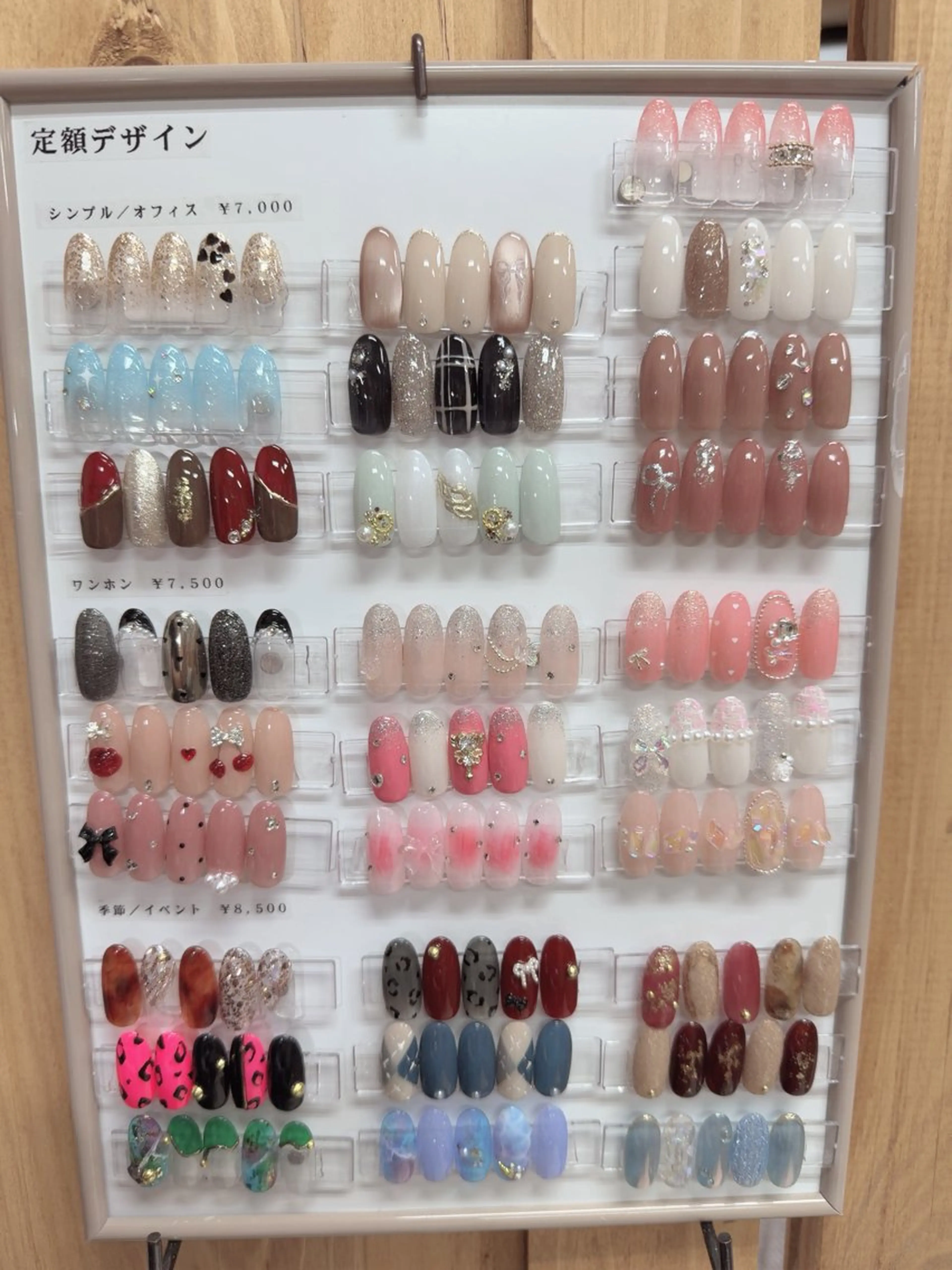 ネイル NAIL  SALON Lino所属・ネイルサロンLino KANAMORIのネイルデザイン