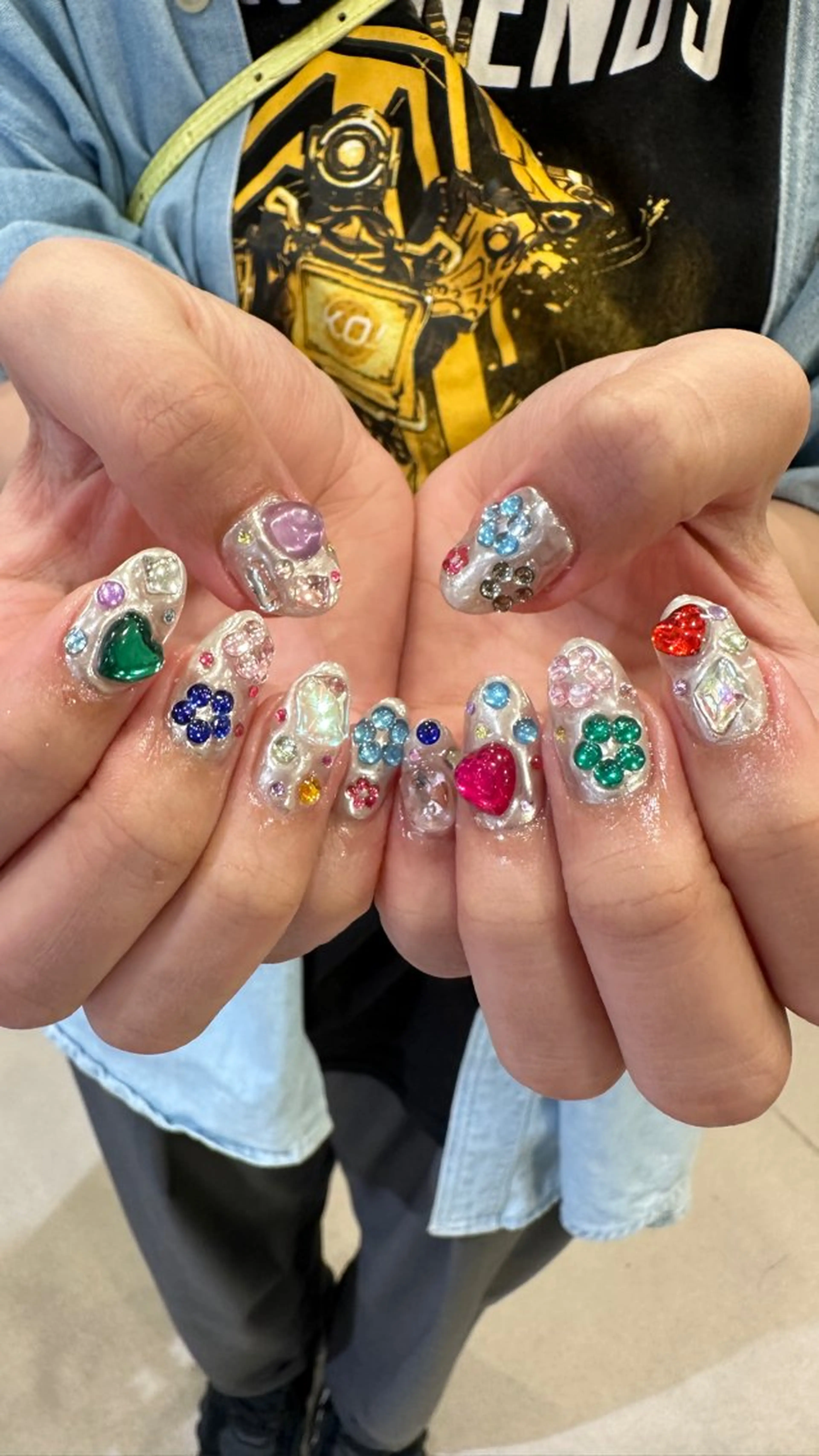 ネイル ハンドネイル 👽個性派ネイル🎀 komachiのネイルデザイン