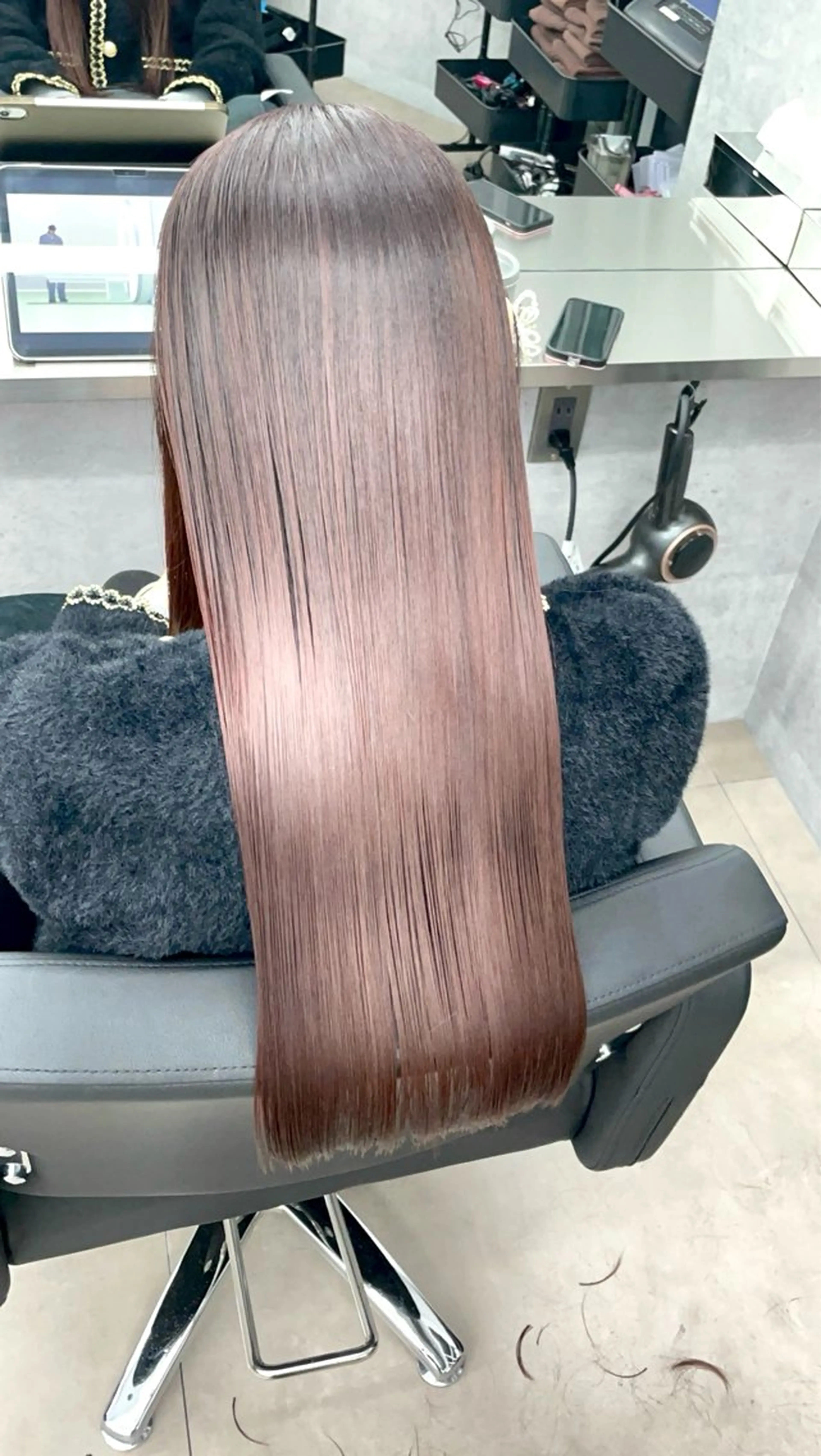 ロング カット ヘアカラー トリートメント 🦄髪質改善トリー トメント🦄イリスのヘアスタイル