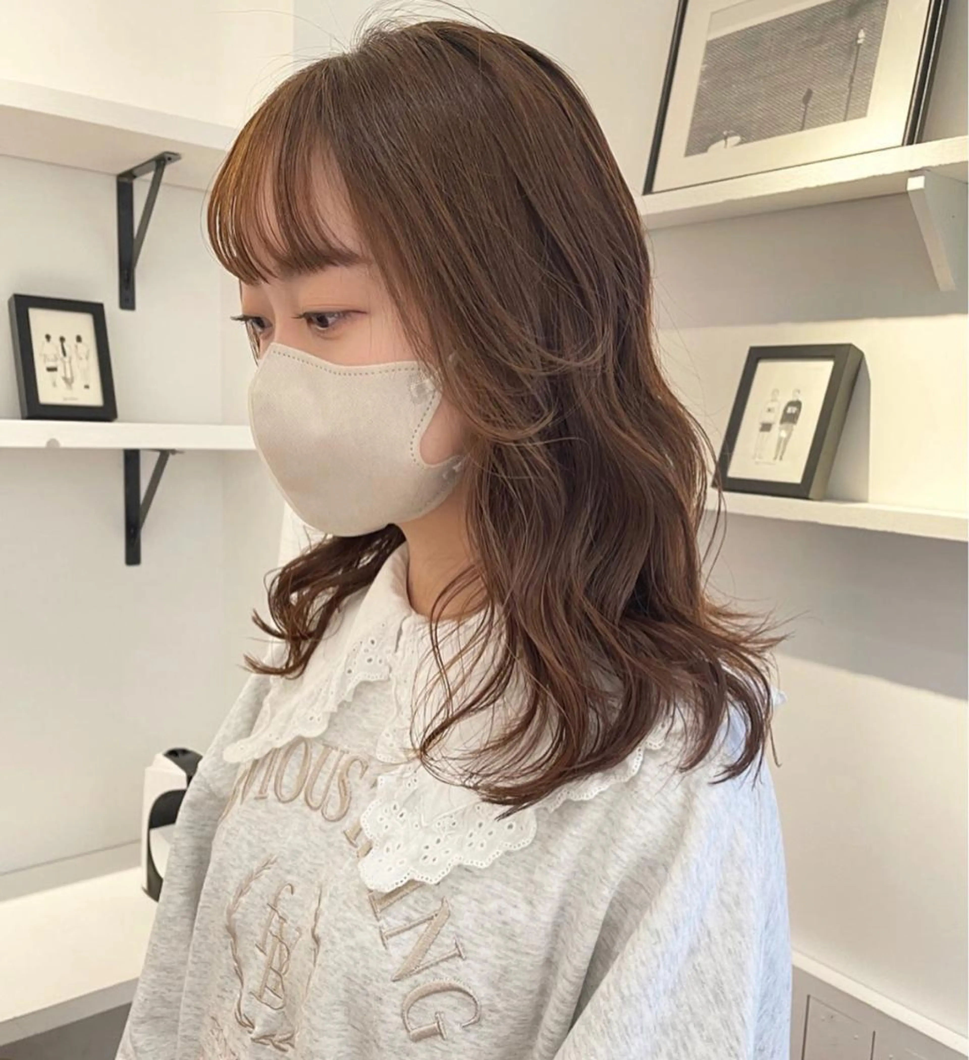 セミロング カラー パーマ セミロングパーマ ベージュカラー ブリーチ ブリーチなしカラー カット ヘアカラー トリートメント 髪質改善ストレート✨ パーマヘア✨YUKIのヘアスタイル