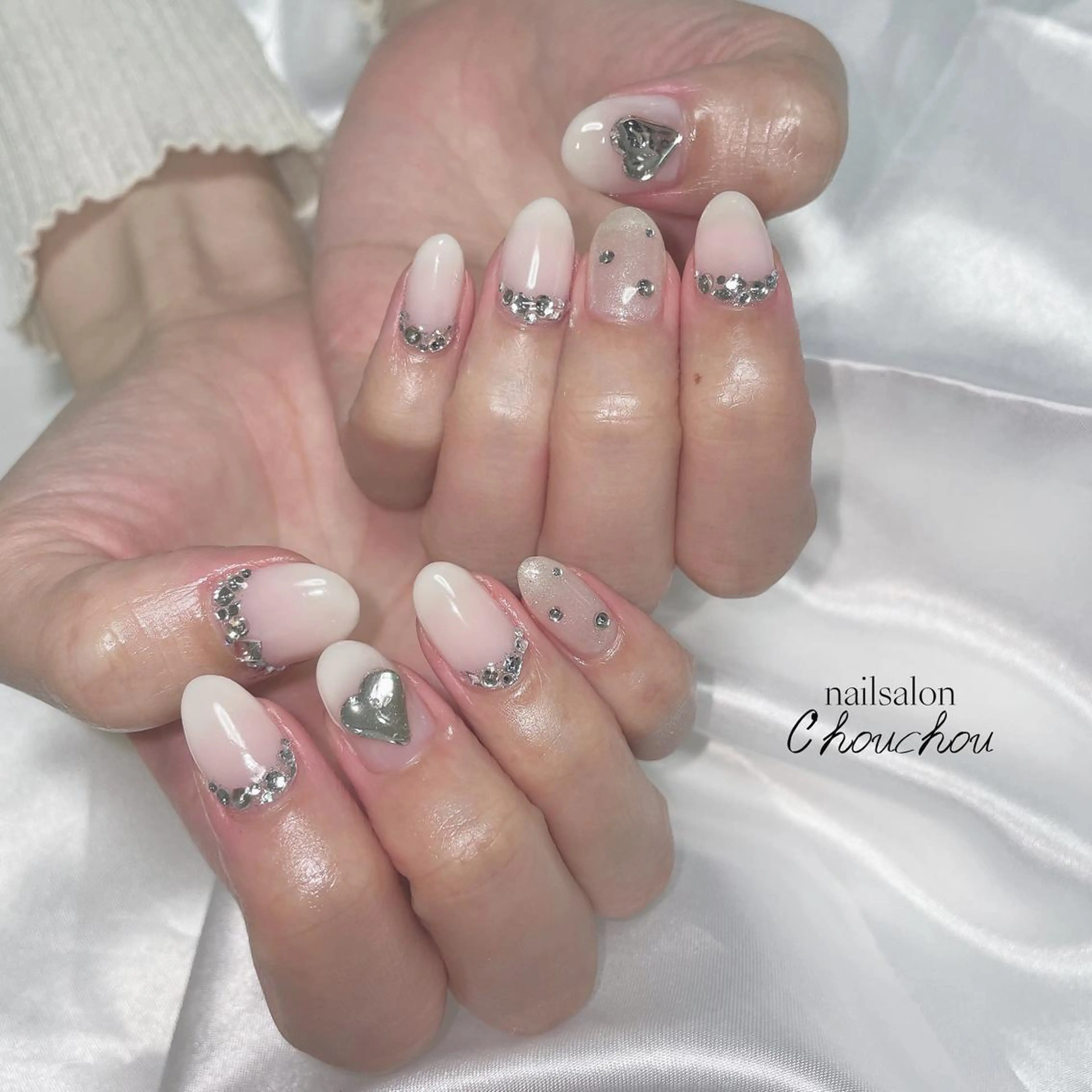 ネイル キラキラネイル C'hou chouのネイルデザイン