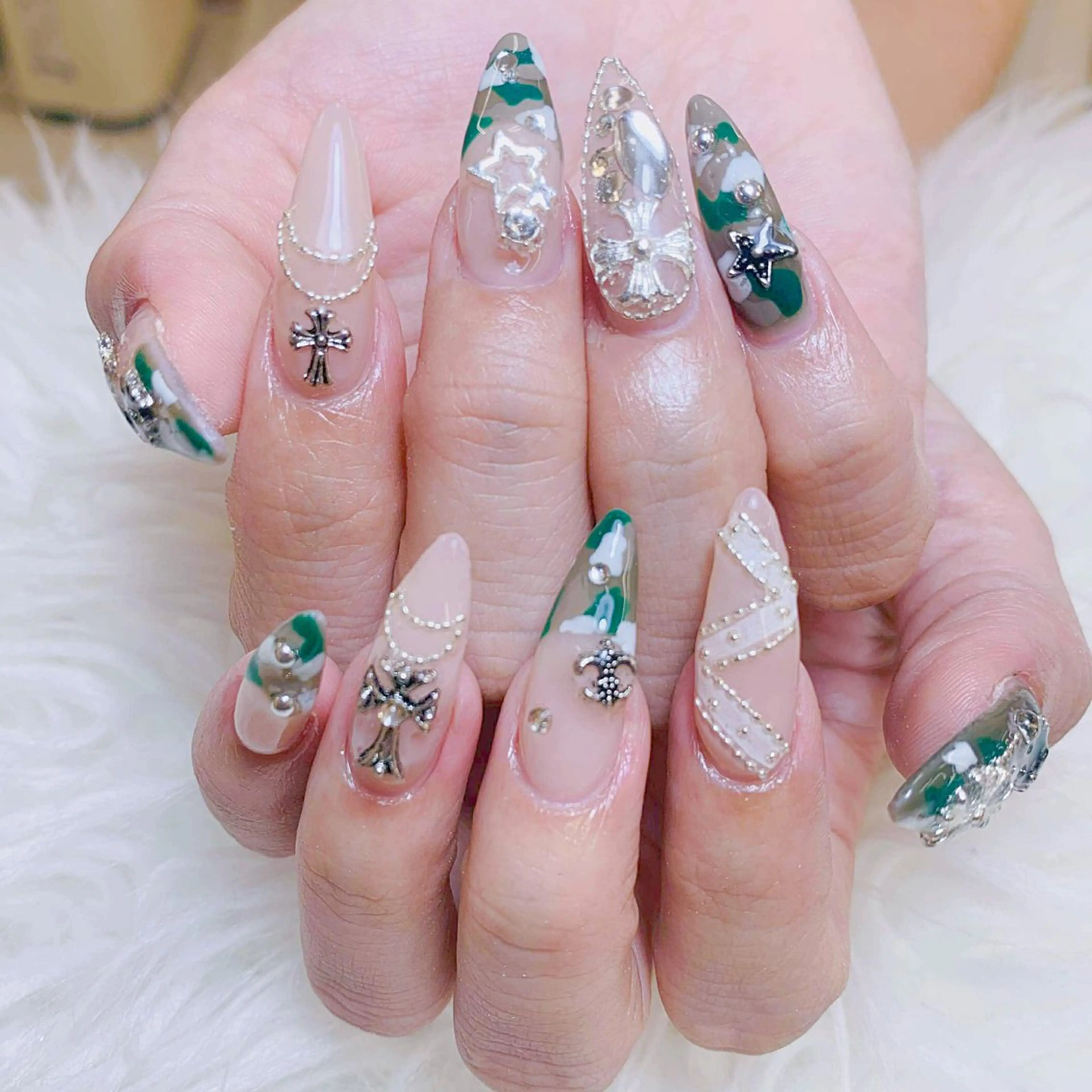 ネイル ハンドネイル Anh 高田馬場のネイルデザイン