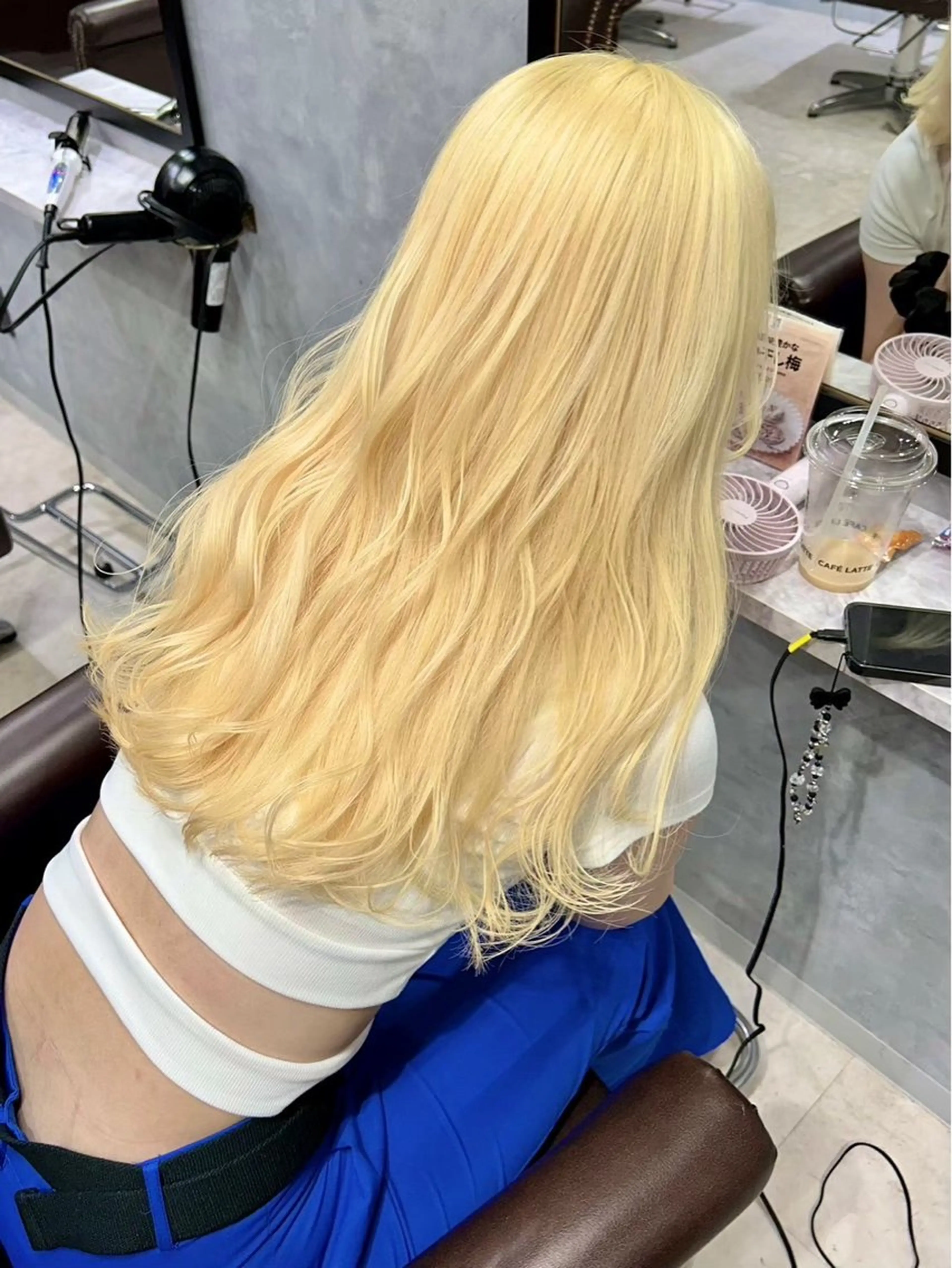 <💛モデル様限定💛>ダメージ軽減ケアブリーチによるリタッチ✨➕1stトリートメントサービス❣️「スタリング付💖」の写真