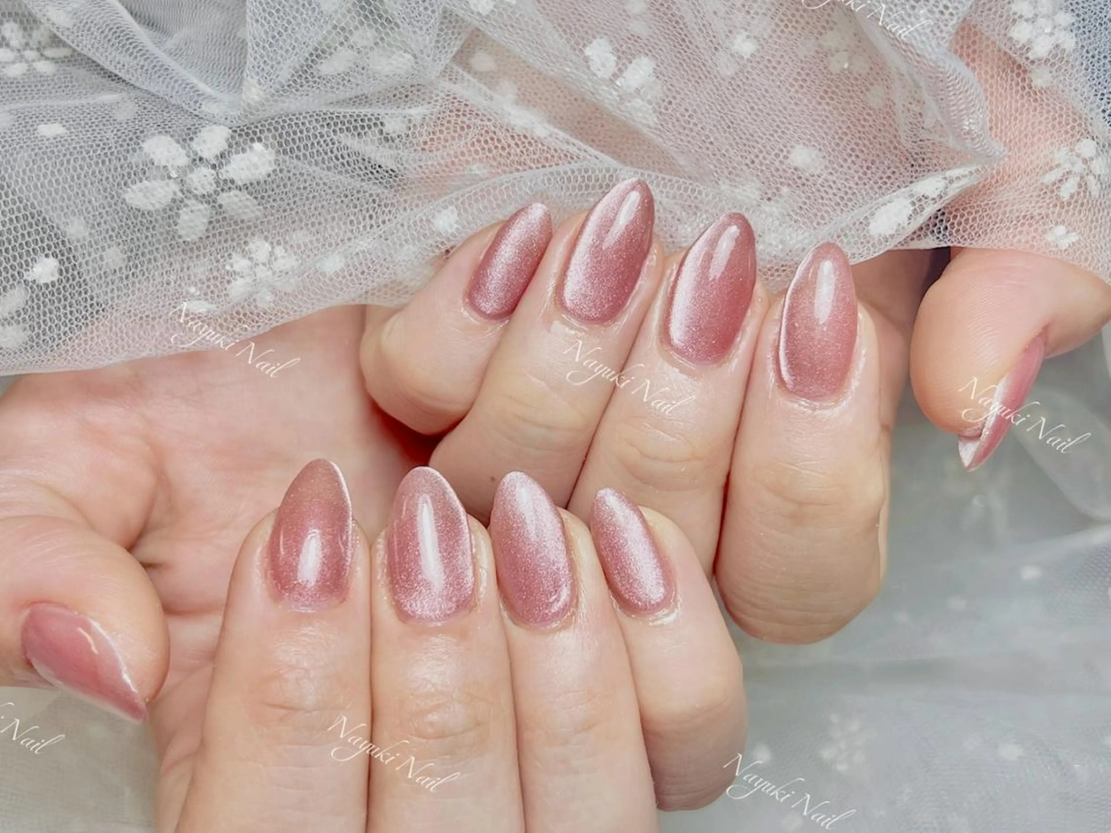 ネイル 🦋 Queenieのネイルデザイン