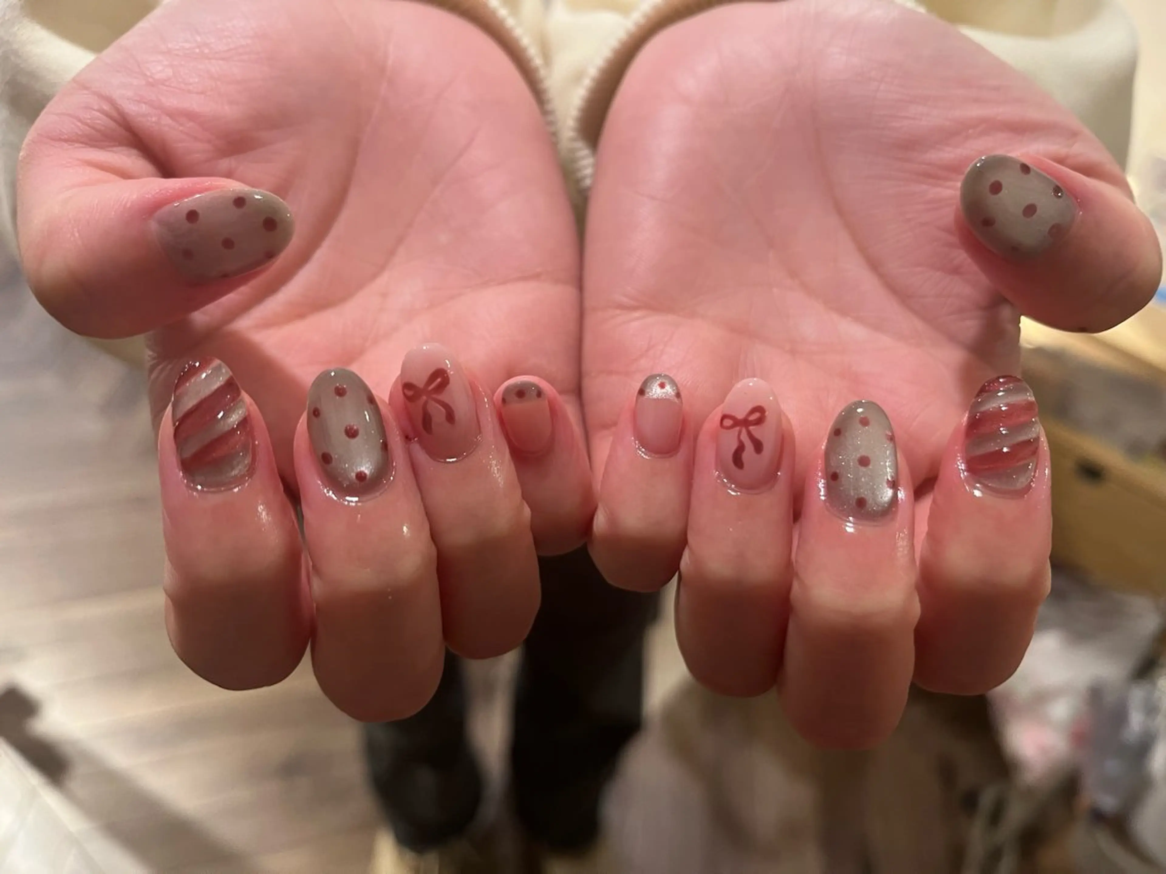 ネイル アートネイル 持ち込み 冬ネイル クリスマス ハンドネイル AT.1011(アトリエテンイレブン)所属・AT.1011 (ハルカ)のネイルデザイン