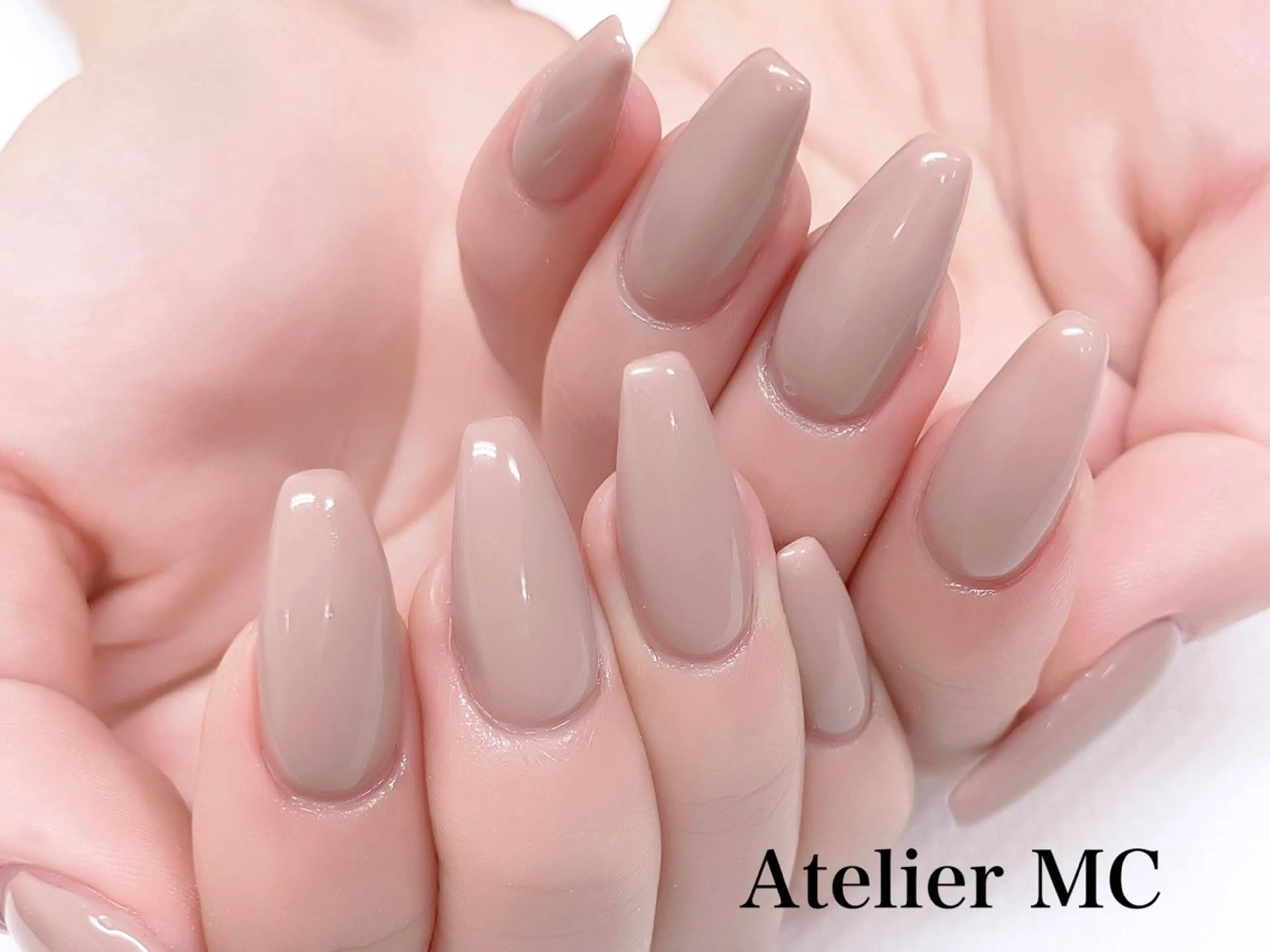 ネイル ハンドネイル アトリエ エムシー 【新富町・東銀座】のネイルデザイン