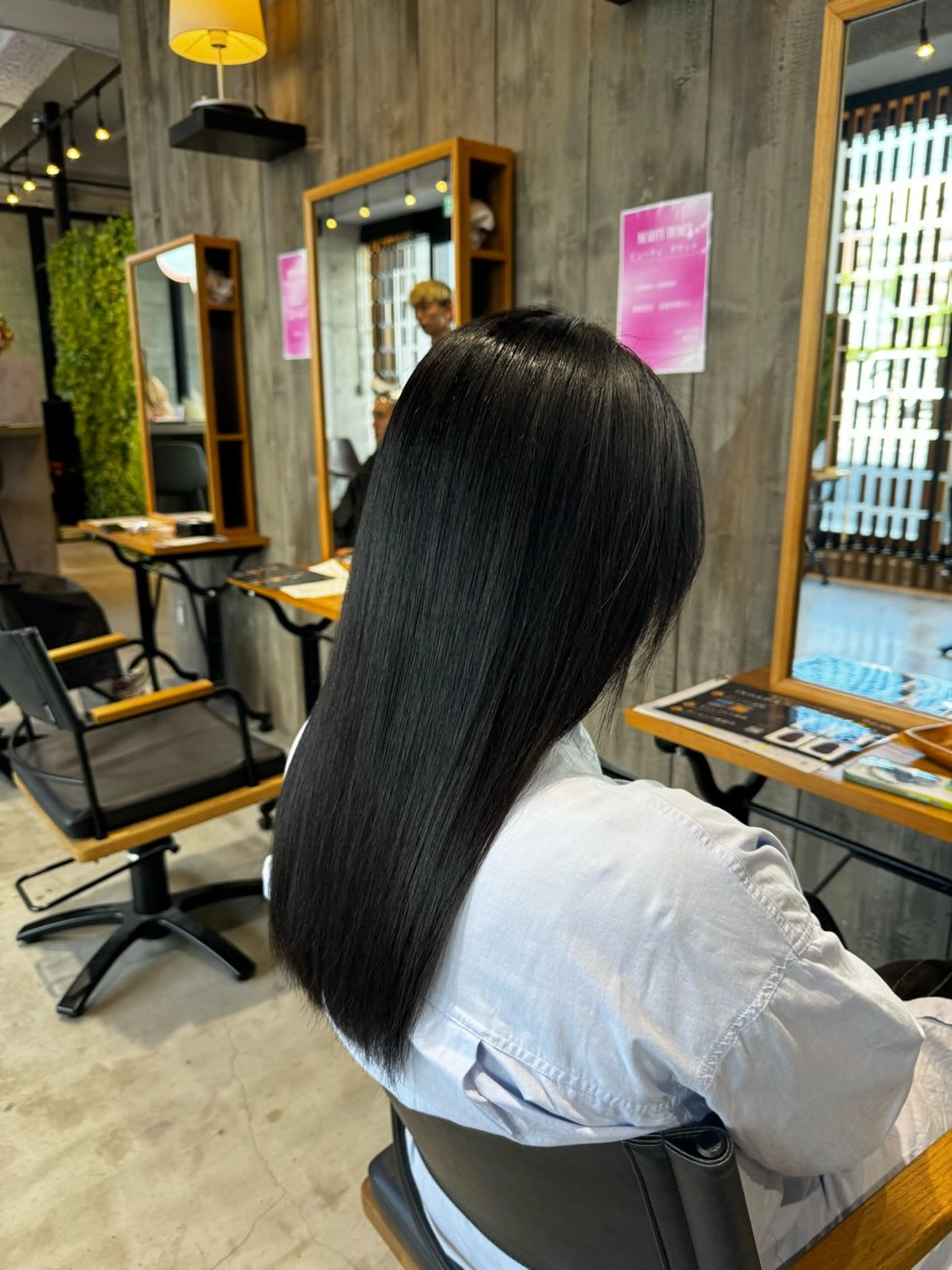 ロング 三好 祐希のヘアスタイル