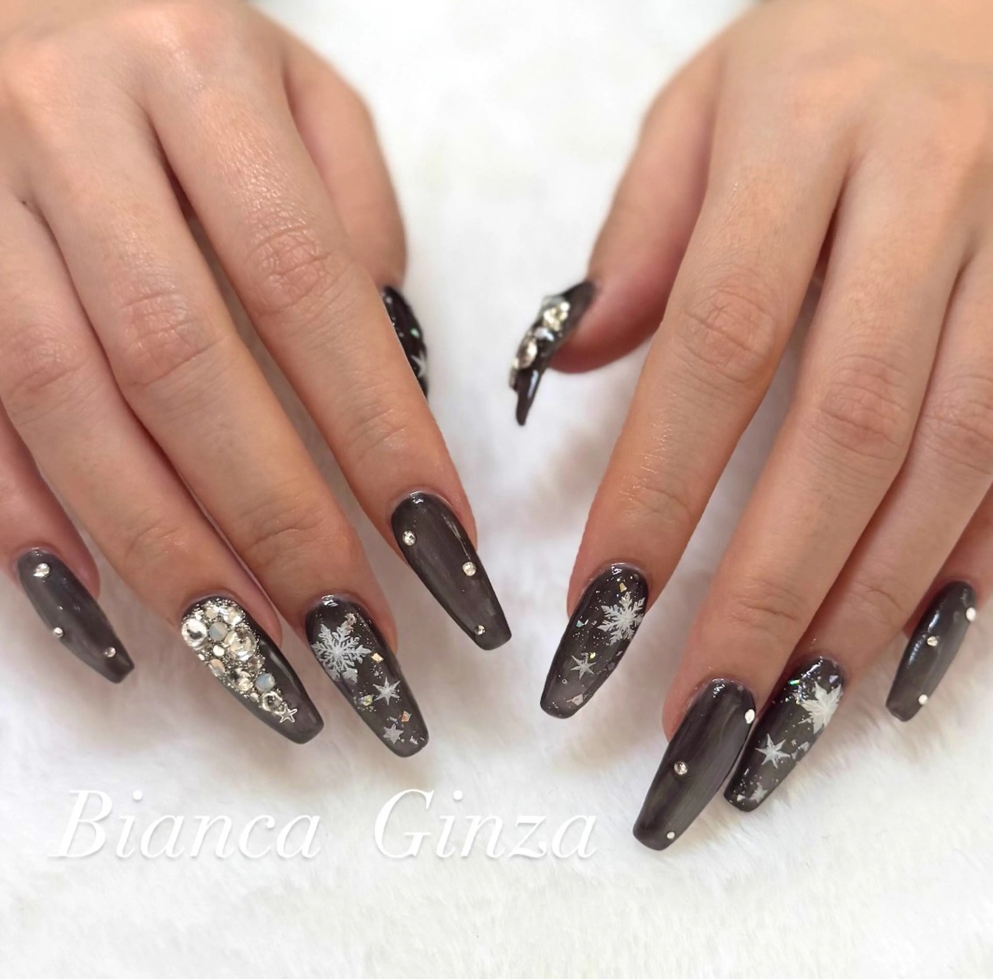 ネイル Bianca 銀座 Nagataのネイルデザイン