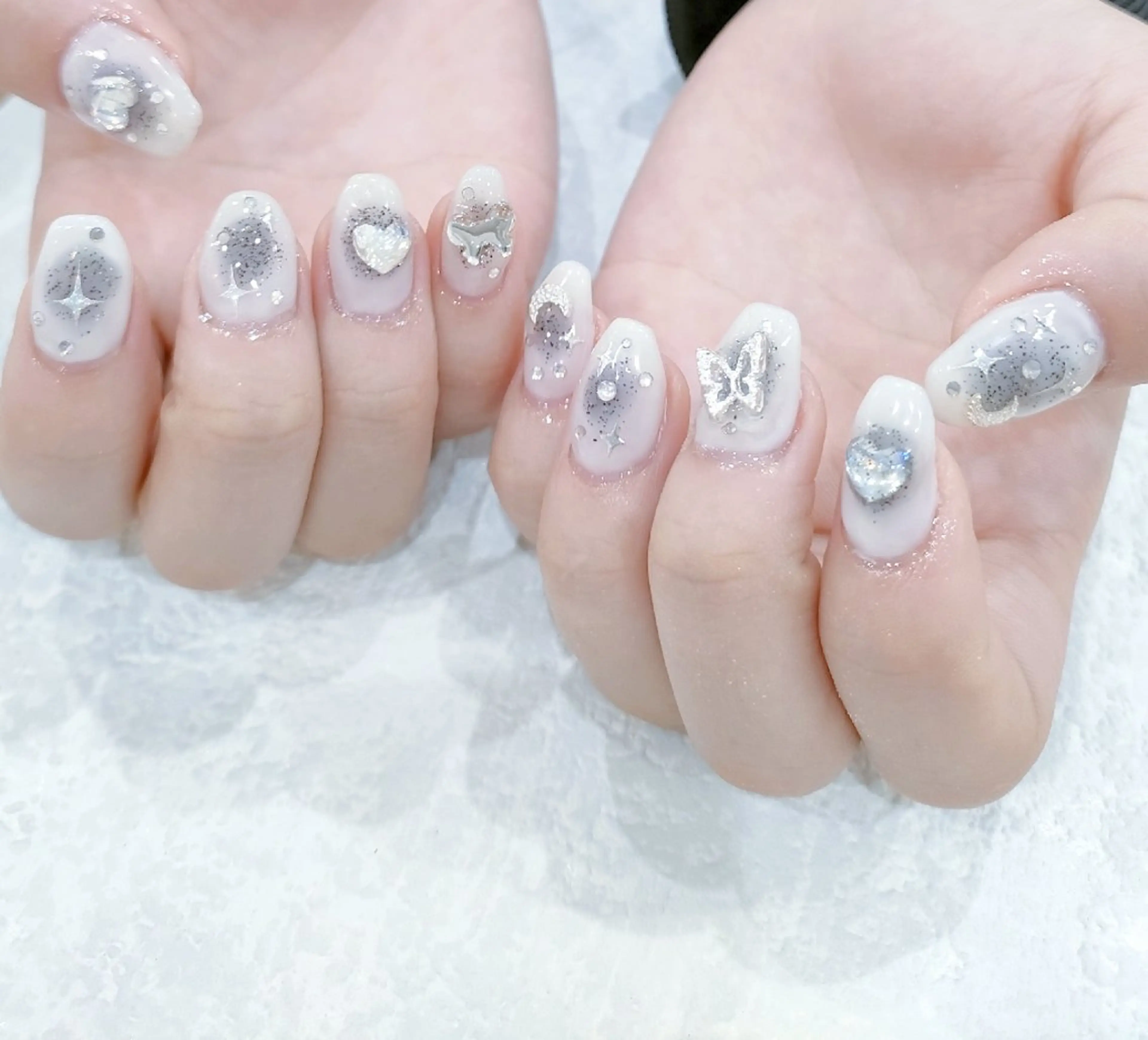 ネイル ハンドネイル ハンドケア Rediant （美由紀）のネイルデザイン