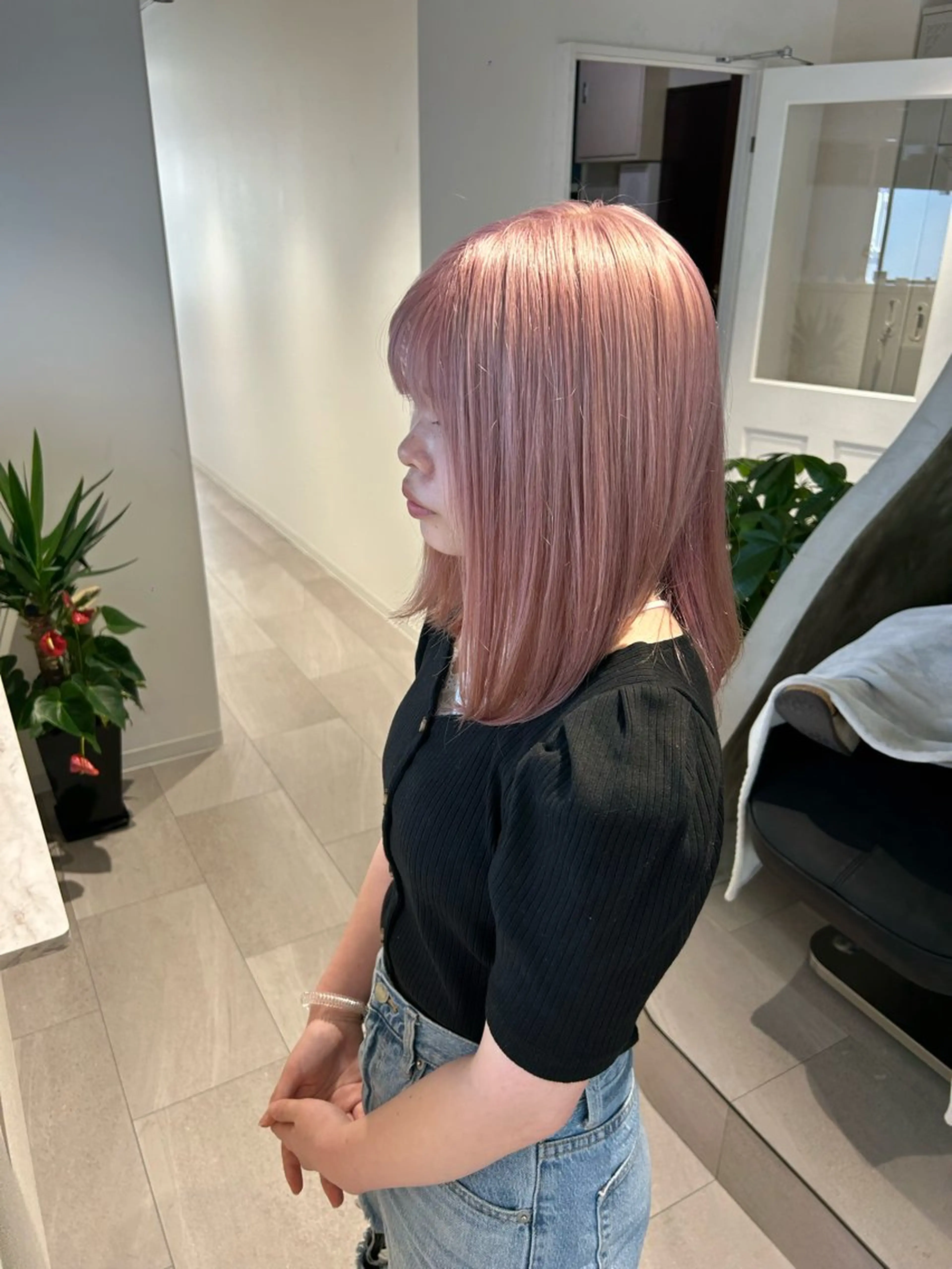 ミディアム ior北千住【イオール】所属・YU(ハイトーン/ ブリーチカラー)のヘアスタイル