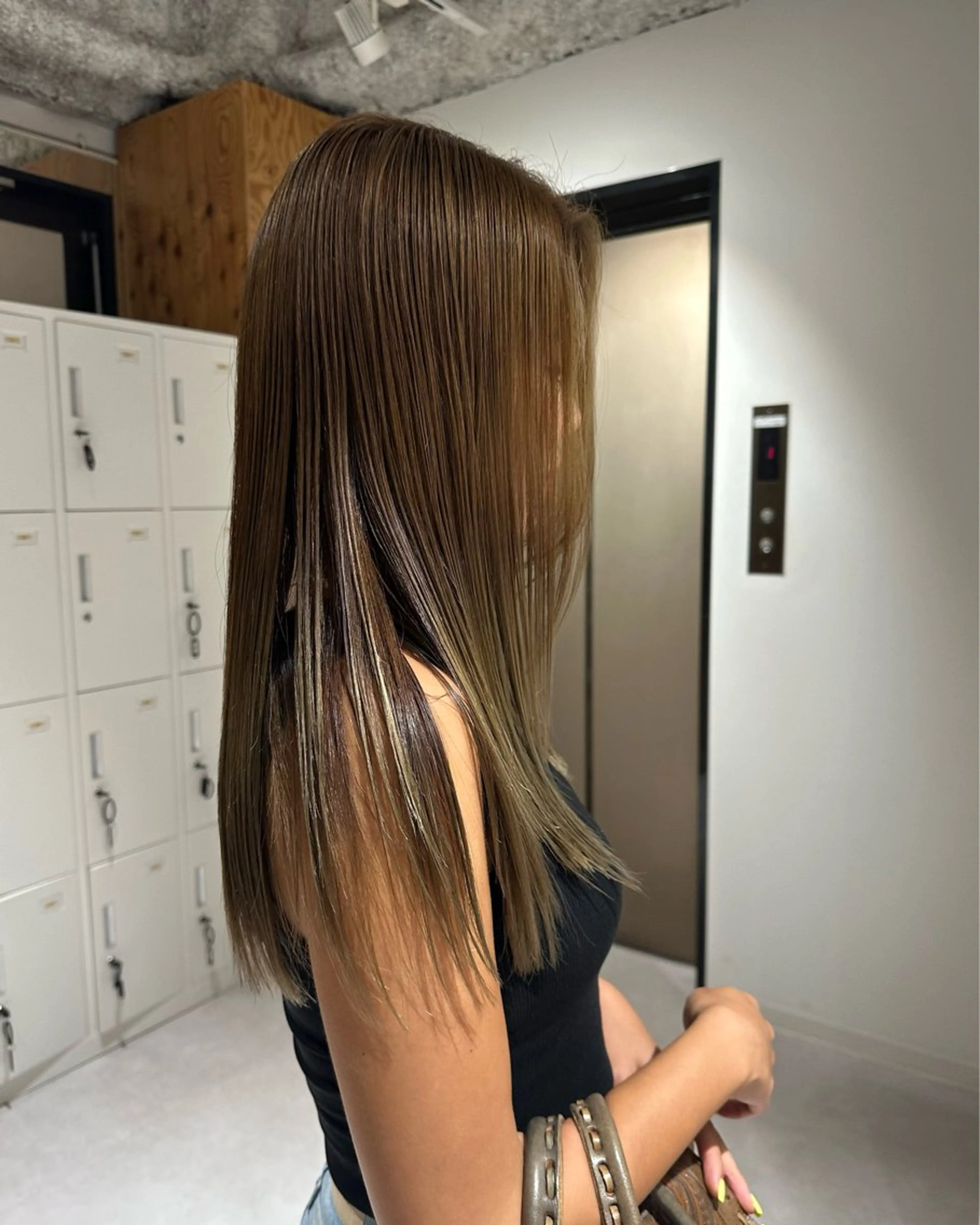 カラー ベージュカラー オリーブベージュ カット ヘアカラー hayato / 梅田のヘアスタイル