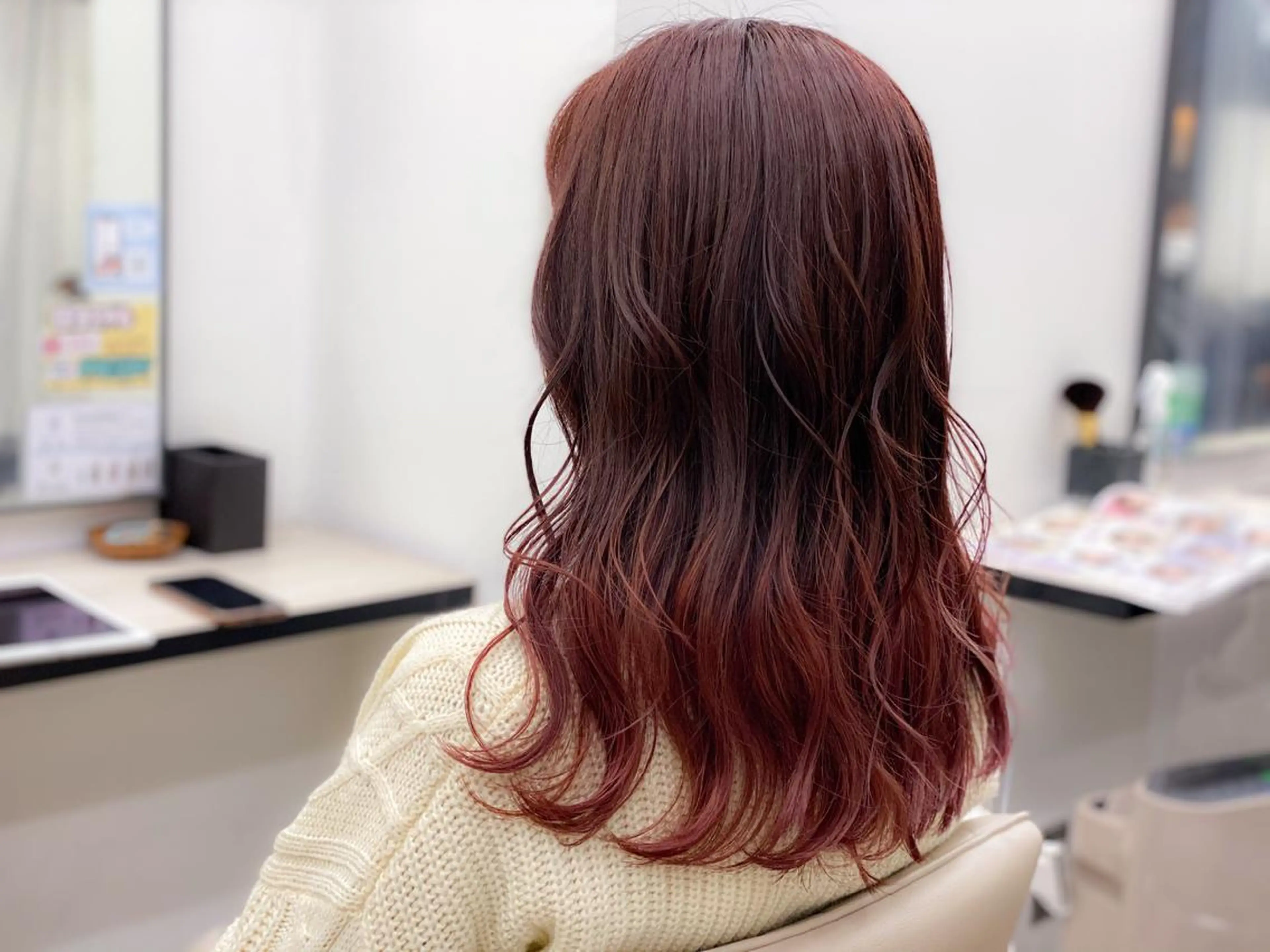 セミロング カラー グラデーションカラー ピンクカラー クオルシアカラー ヨシンモリ ⭐️N° blao 名古屋栄【髪質改善】のヘアスタイル