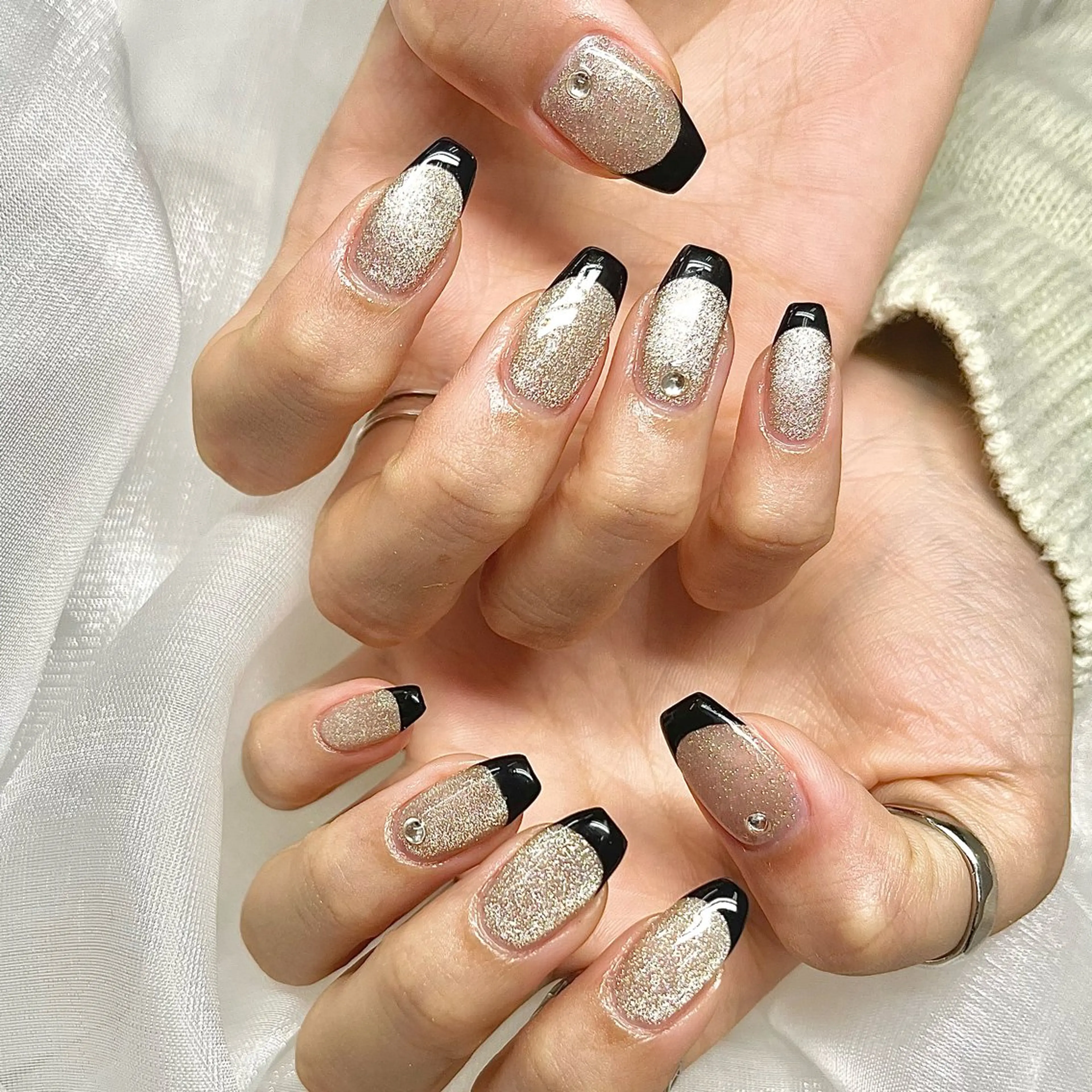 ネイル フレンチネイル マグネットネイル ストーンネイル Fairy Nailのネイルデザイン