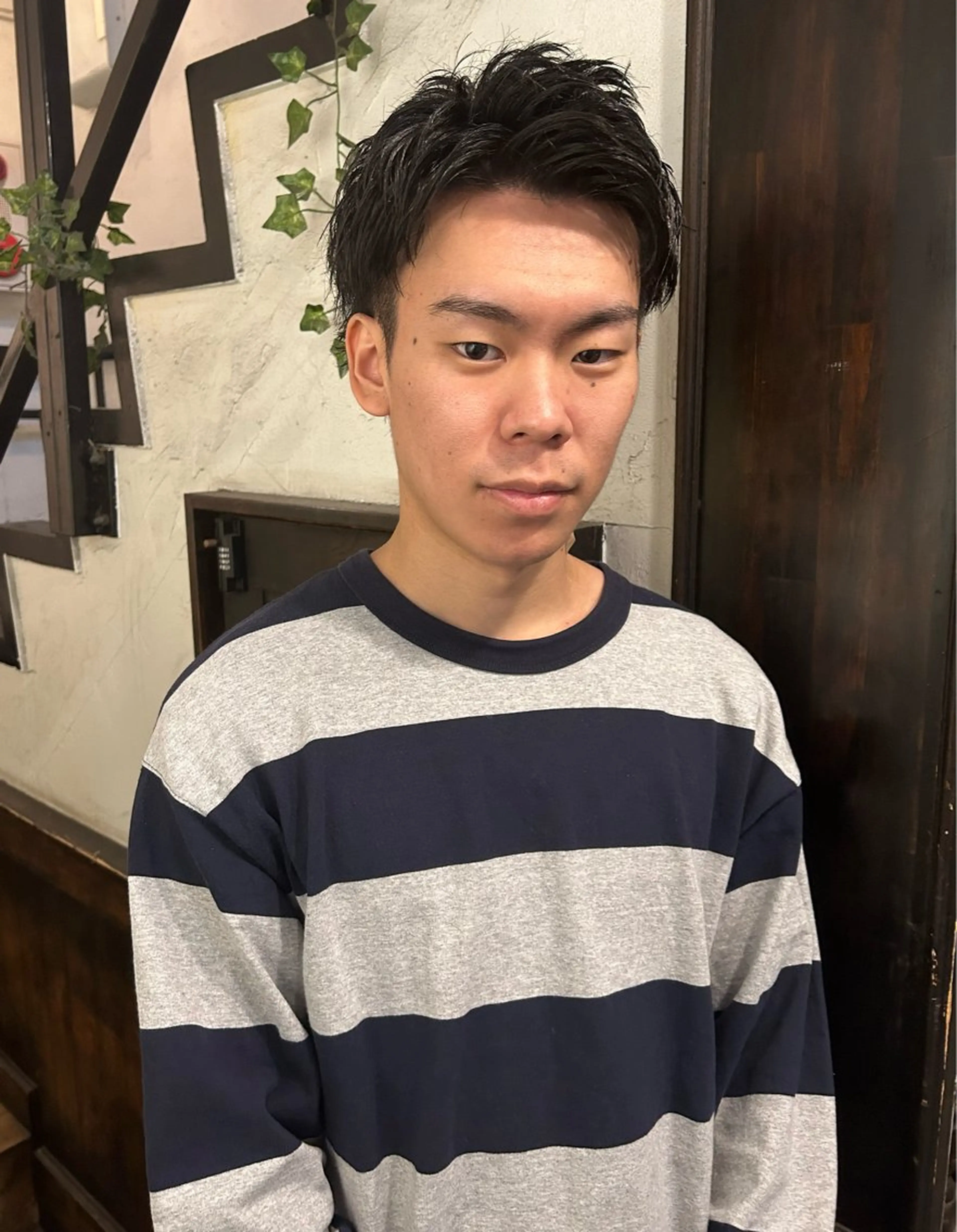 ショート メンズ メンズブリーチ メンズハイライト メンズインナーカラー メンズパーマ プードルパーマ カット charme所属・💈メンズ特化 /伊藤大輝💈のヘアスタイル