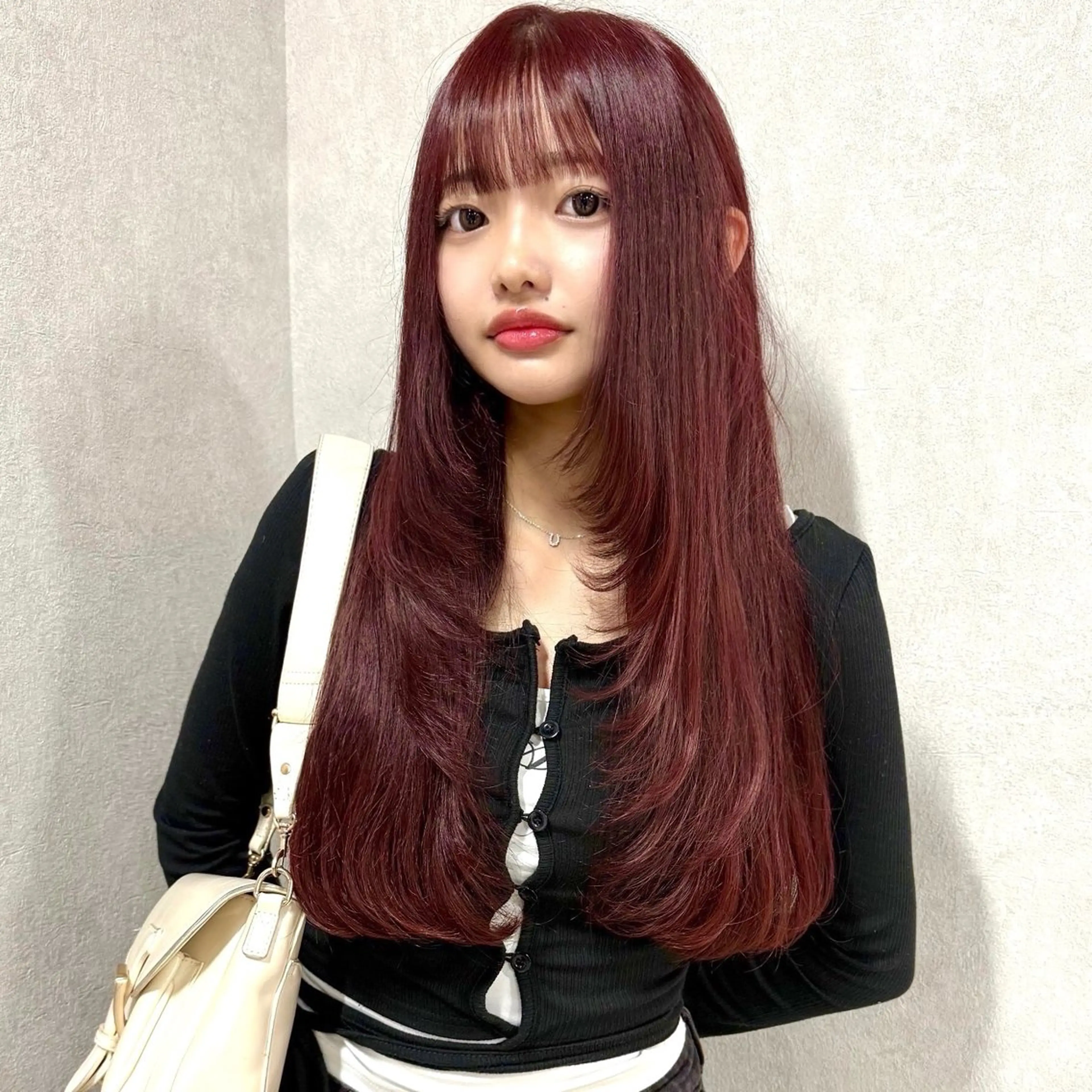 ロング カラー ブリーチ ダブルカラー ブリーチなしカラー レッドカラー レイヤーカット カット ヘアカラー レイヤー/暖色/ ミルクティー/マリアのヘアスタイル