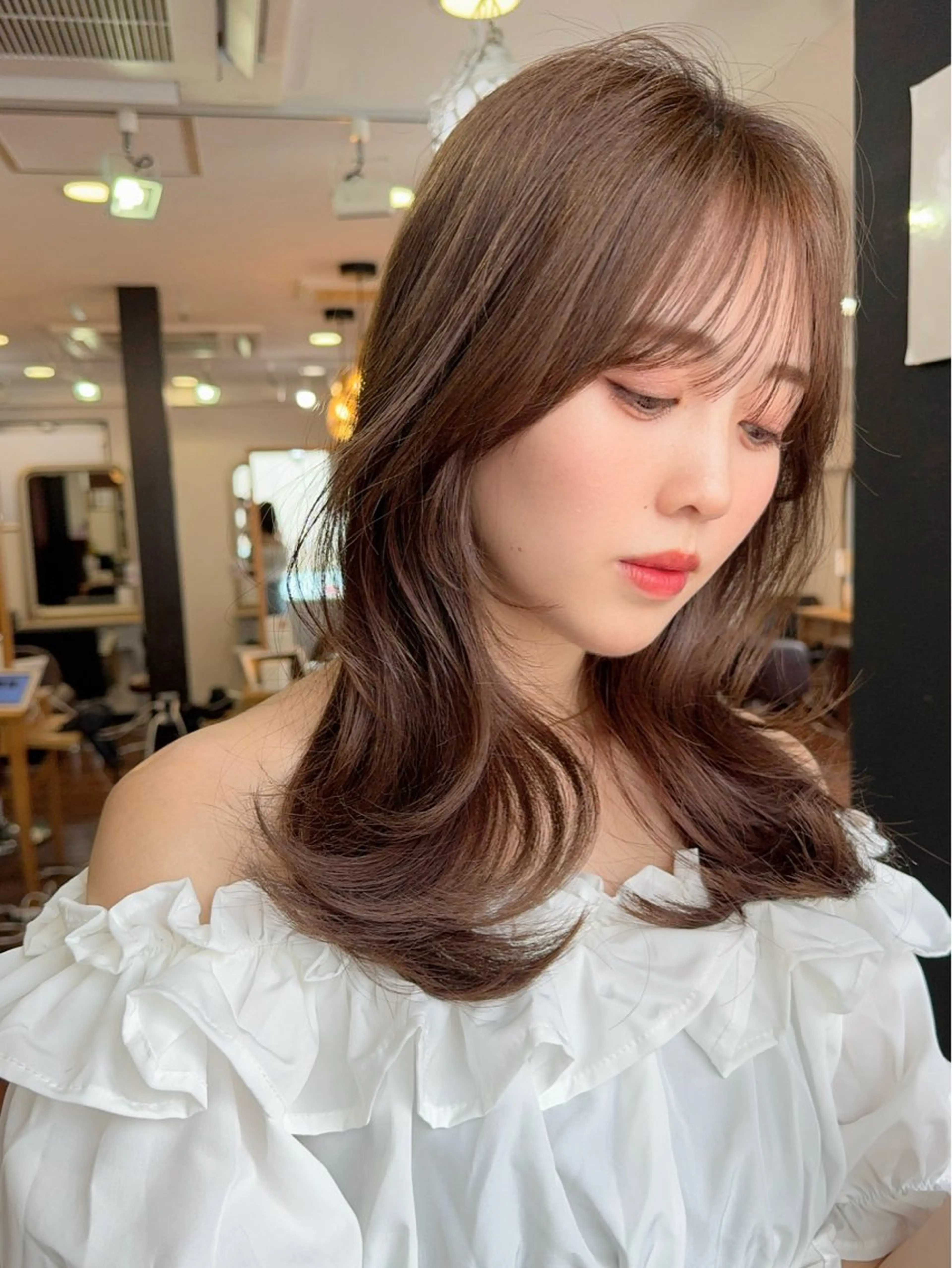 セミロング カラー ベージュカラー ミルクティーベージュ レイヤーカット 似合わせレイヤー 🇰🇷荒木洋文のヘアスタイル
