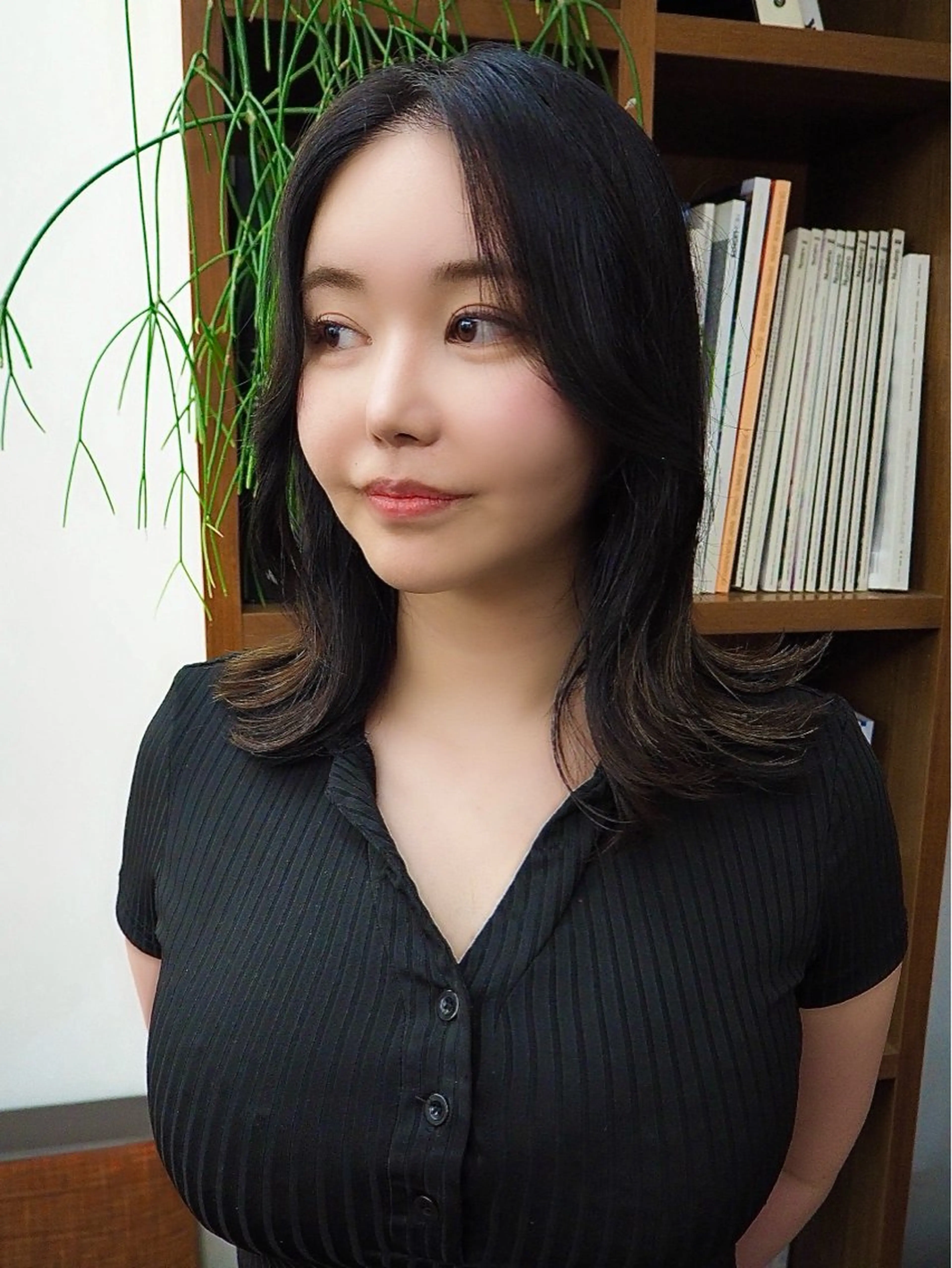 ミディアム カラー Paddle所属・似合わせレイヤー/ レイヤーパーマ/高倉のヘアスタイル