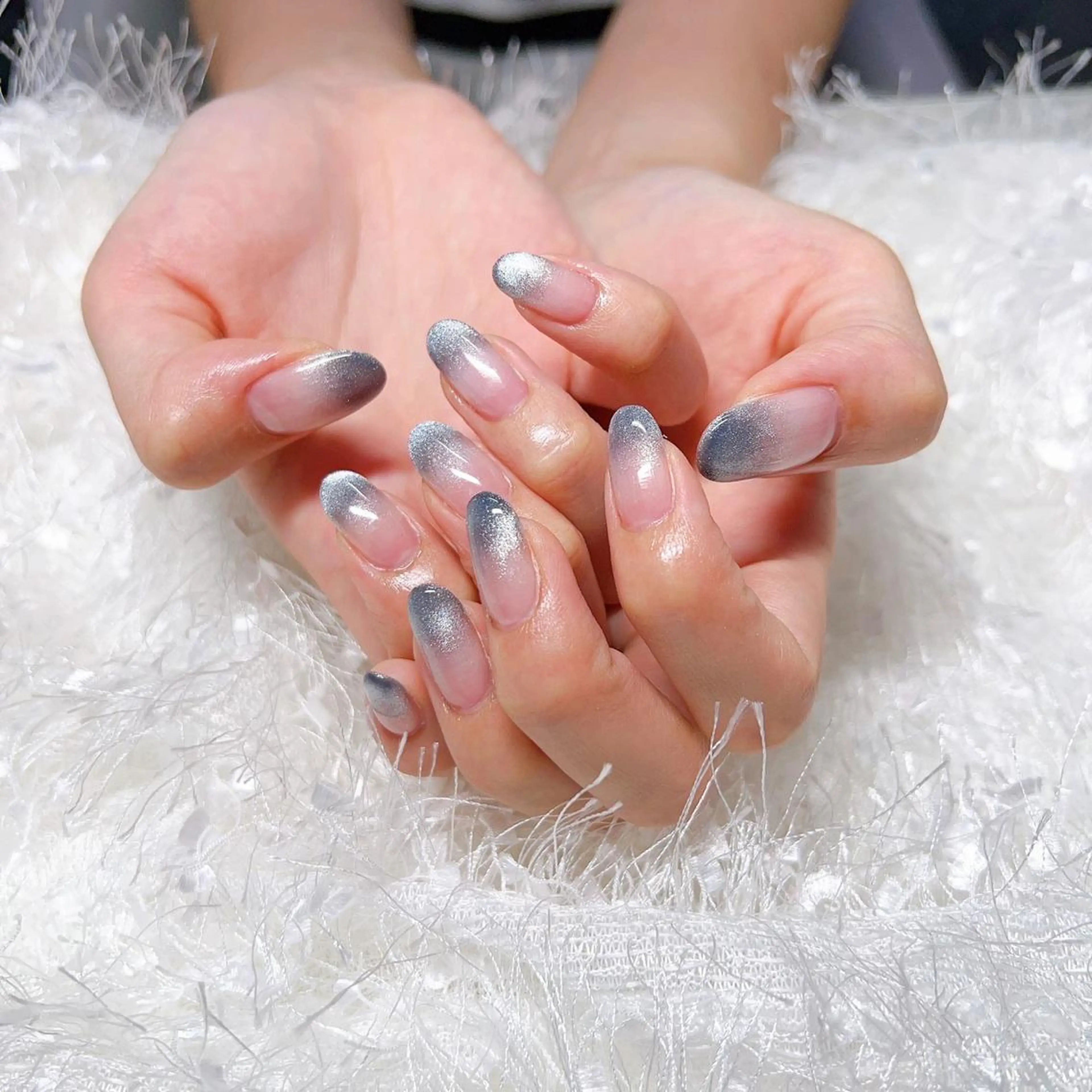 ネイル マツエク・マツパ アイブロウ 眉カラー 韓国風マツエク パリジェンヌラッシュリフト まつげパーマ ワンホンマツエク ハンドネイル Nail&eye Belire 新宿のネイルデザイン