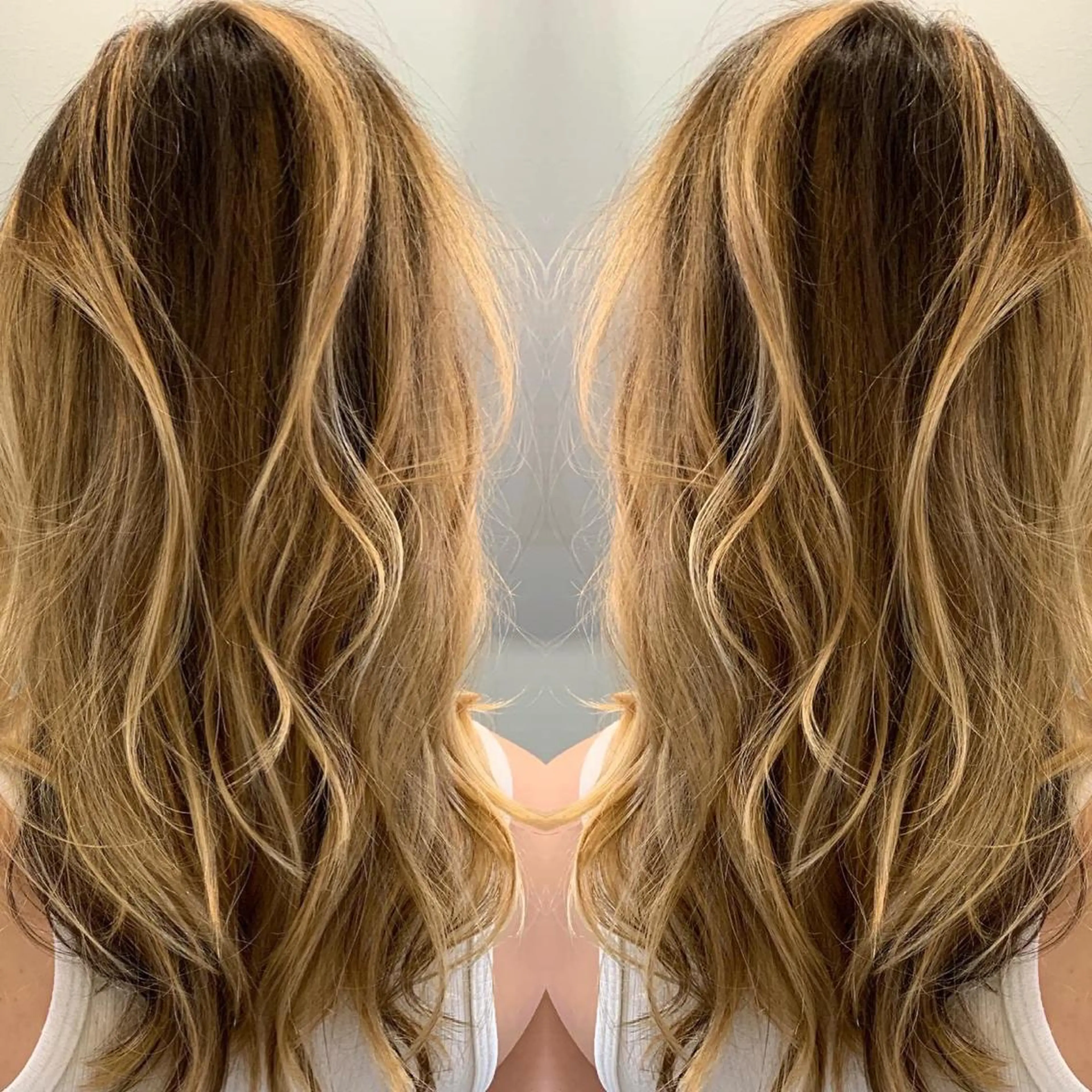 ロング カラー WHALE hair salon所属・WHALE hair salonのヘアスタイル