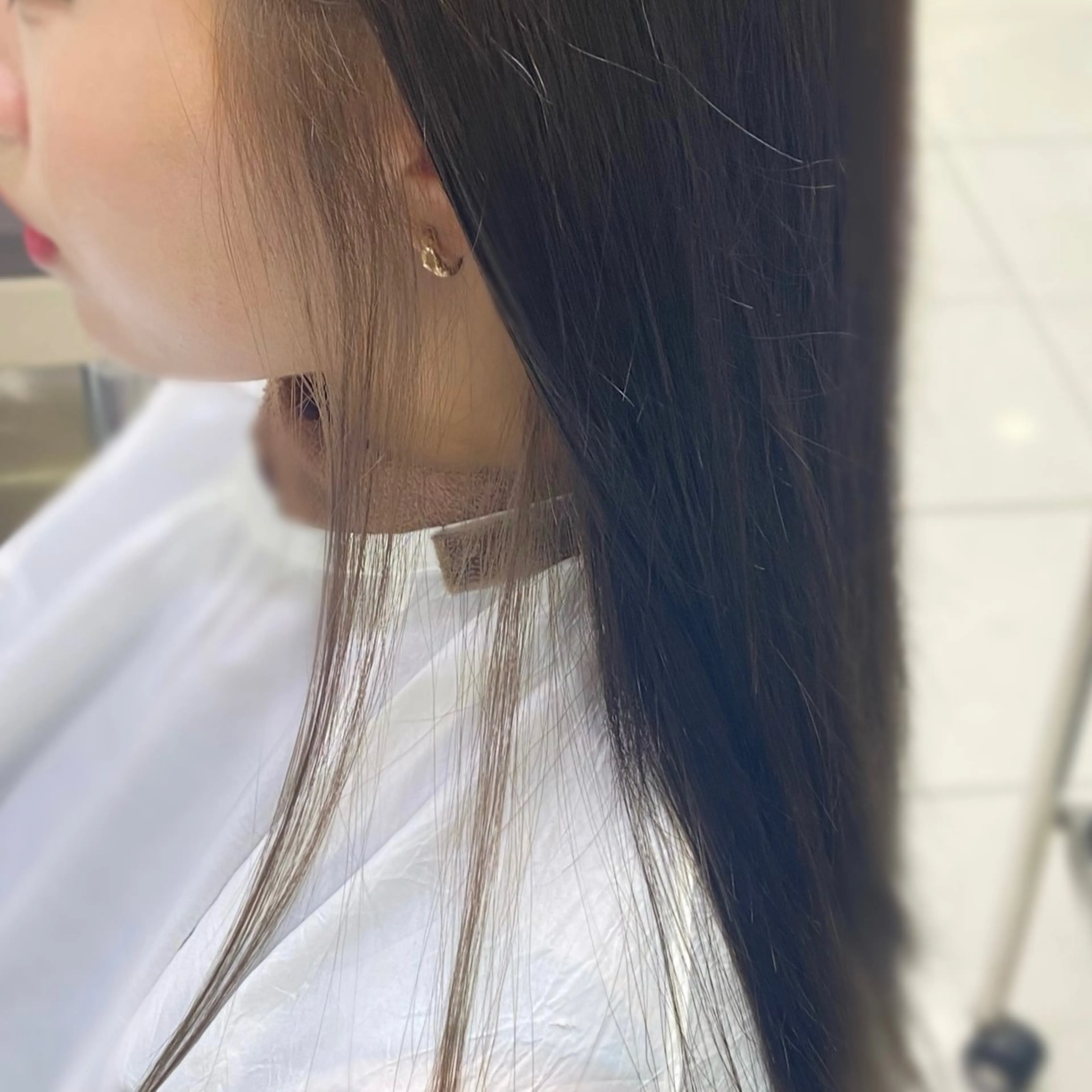 セミロング カラー 岡山 愛のヘアスタイル