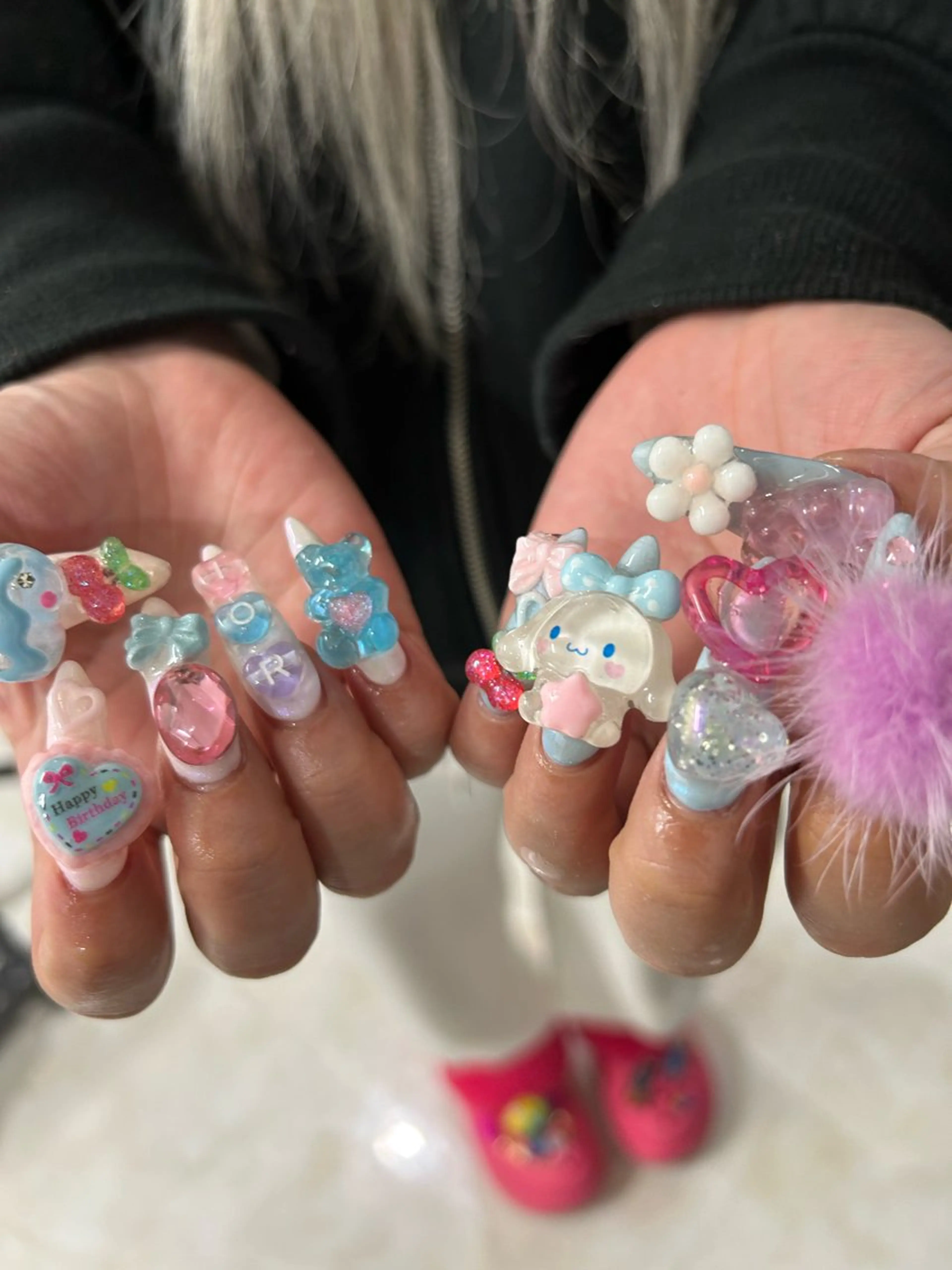 ネイル ハンドネイル MARUCHU SAE👽のネイルデザイン