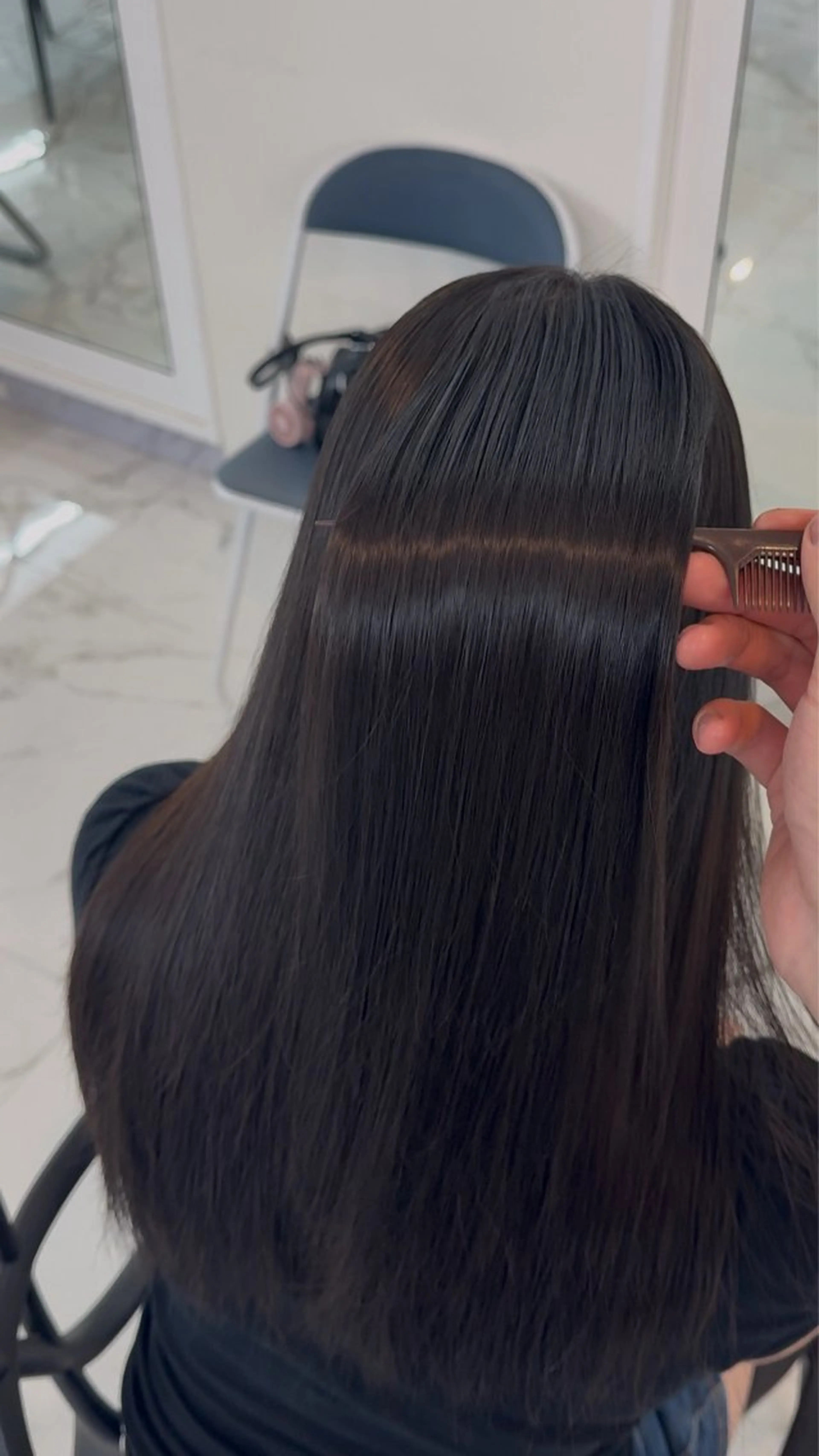 ロング カット 縮毛矯正 りっきー🦋矯正 烏丸/縮毛矯正のヘアスタイル