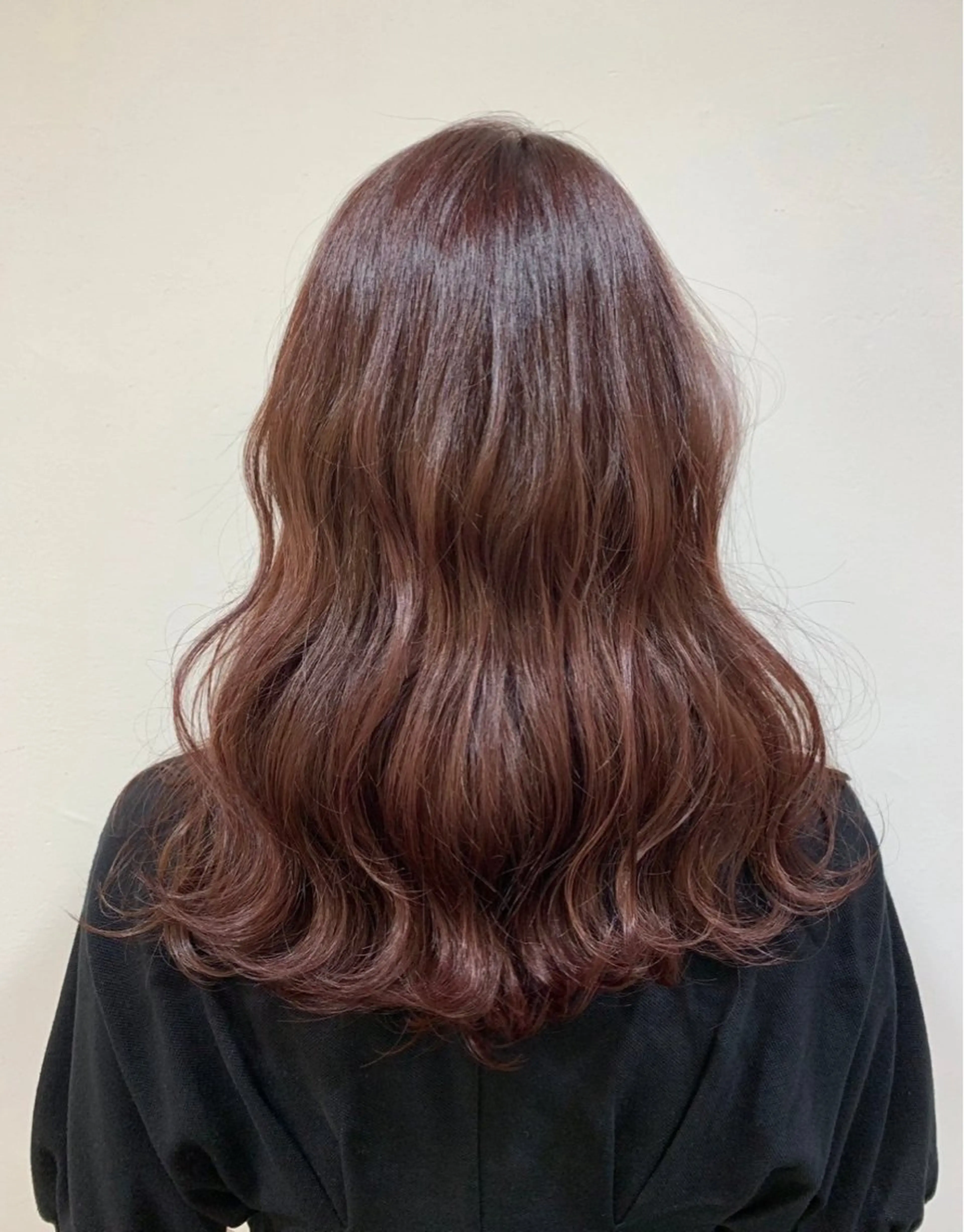 セミロング ヘアカラー 室谷 ゆりあのヘアスタイル