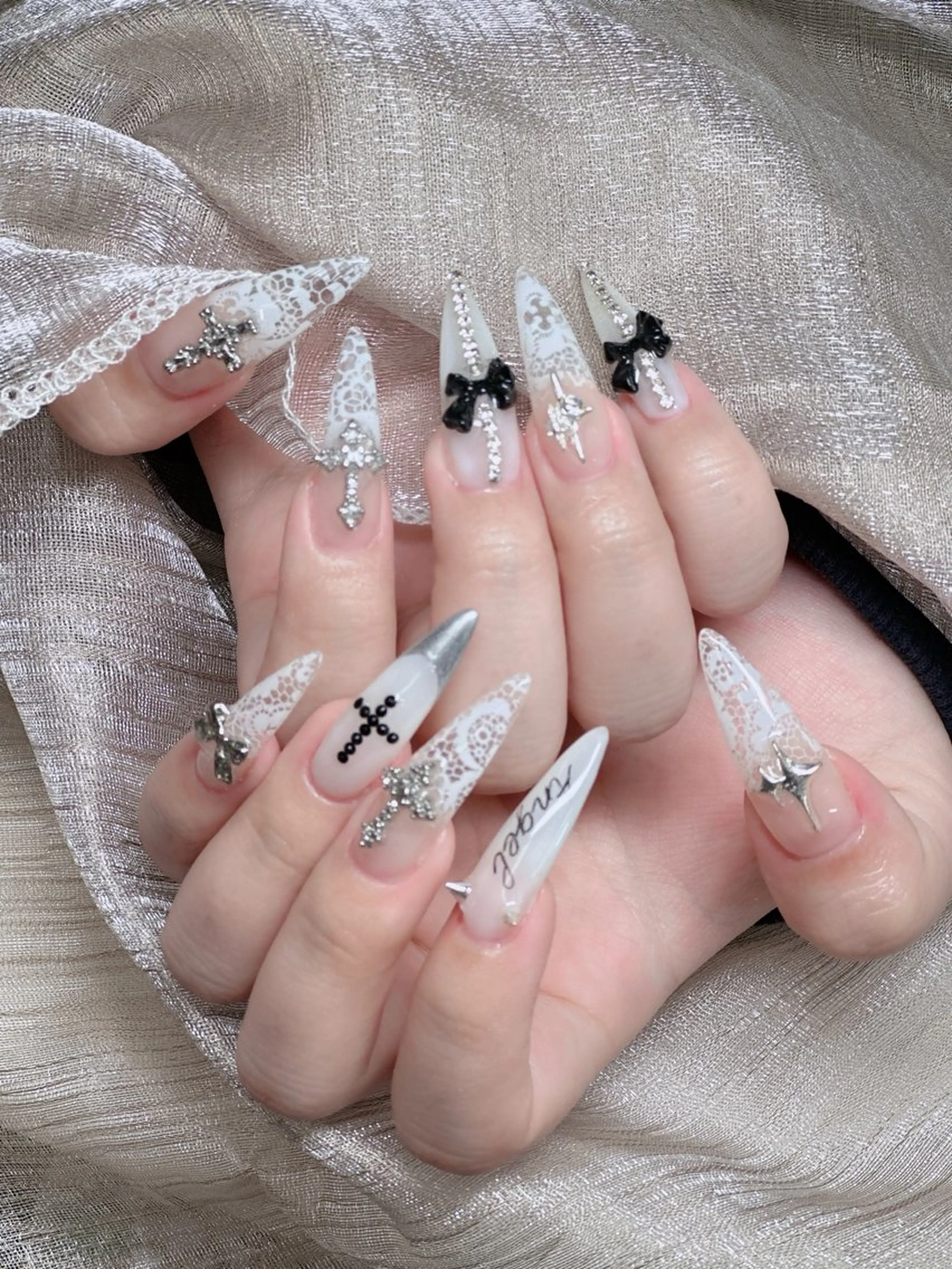 ネイル アートネイル フレンチネイル ジェルネイル 韓国ネイル マグネットネイル ハンドネイル Lenie Nail okubo所属・Lenie Nail Okuboのネイルデザイン