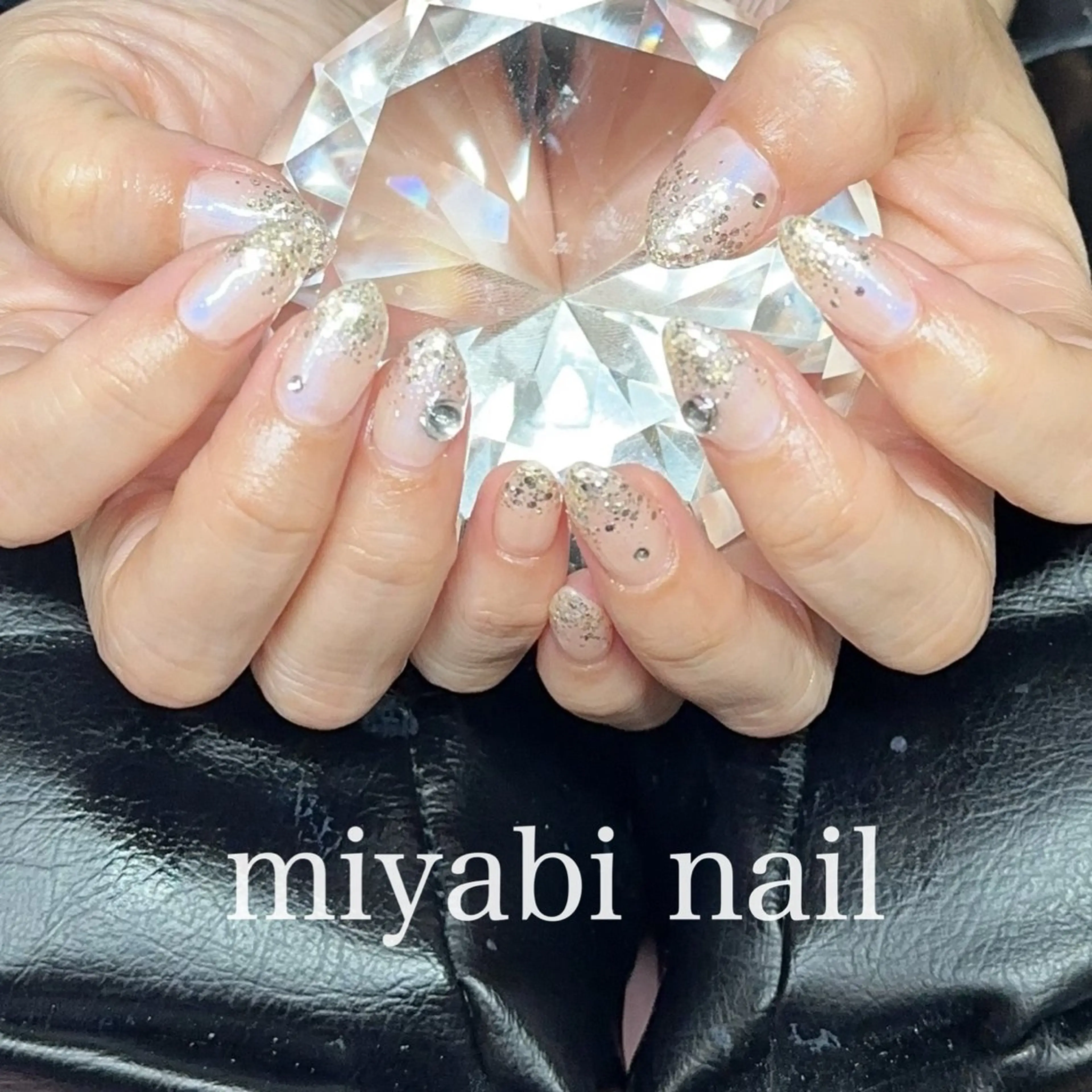 ネイル ジェルネイル グラデーション キラキラネイル ラメ(グリッター) ラメグラデーション ハンドネイル miyabi nail 桂川駅近くのネイルデザイン