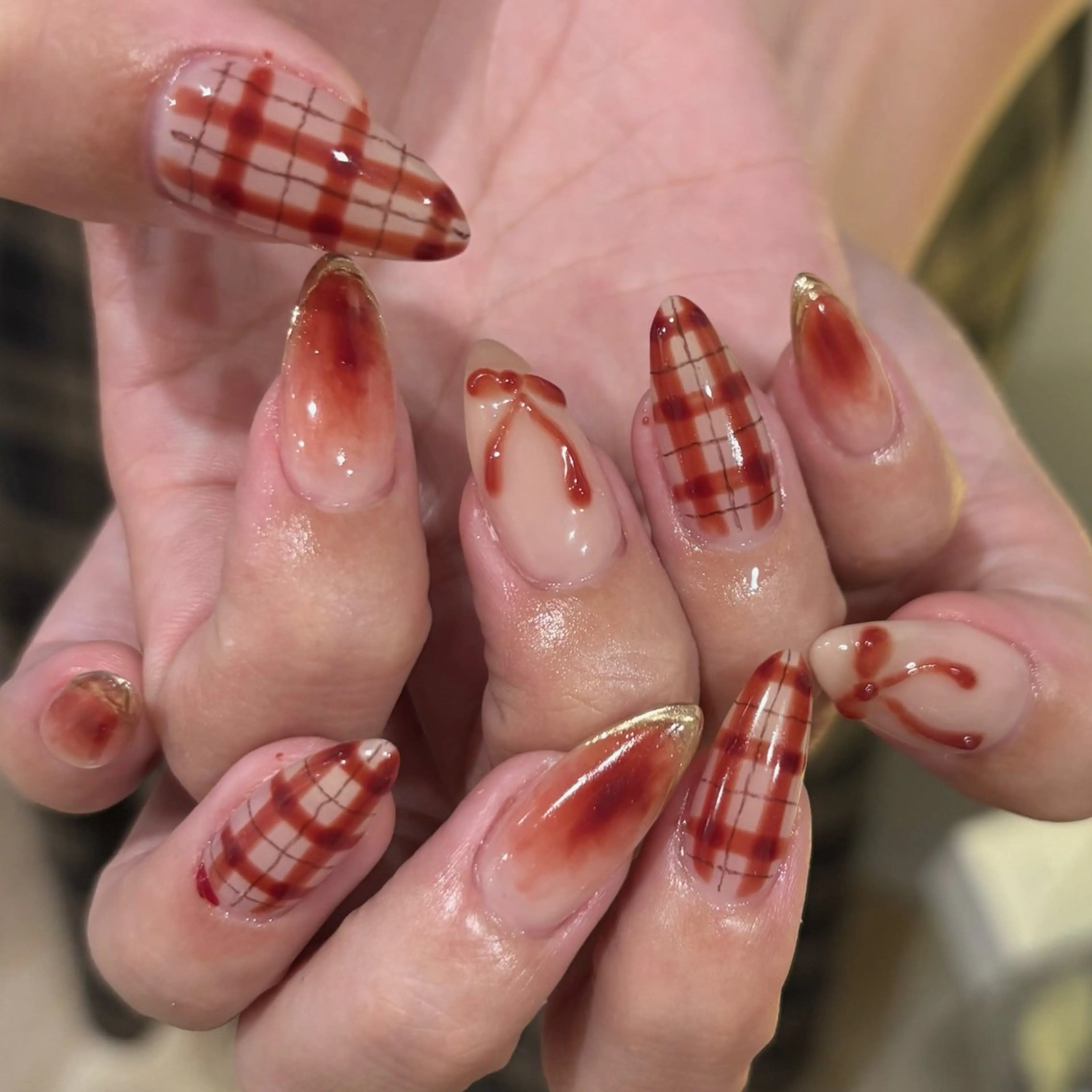 ネイル ボルドー 韓国ネイル 持ち込み リボン ワンホンネイル Park南堀江店 natsuのネイルデザイン