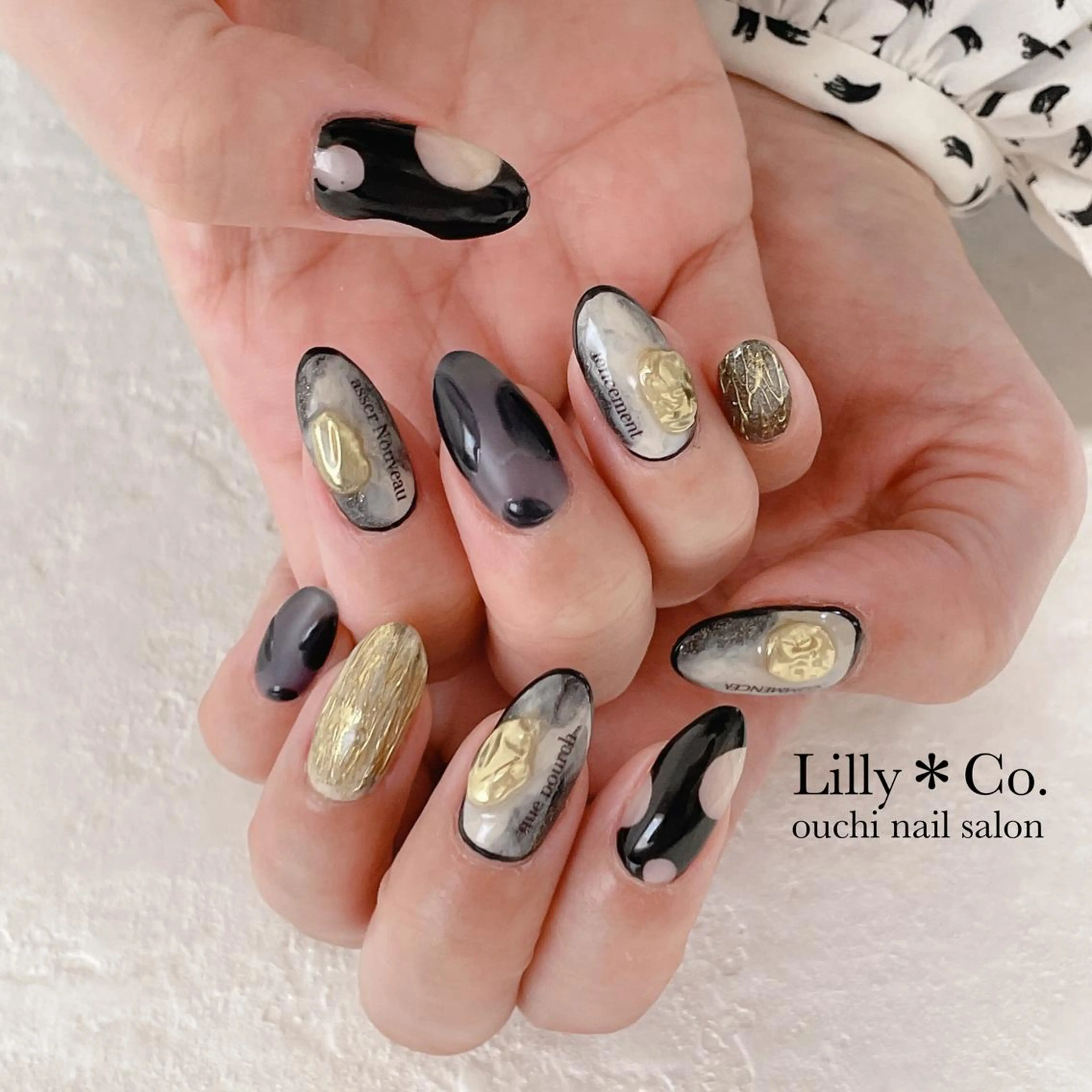 ネイル ハンドネイル ハンドケア Lilly Co.のネイルデザイン