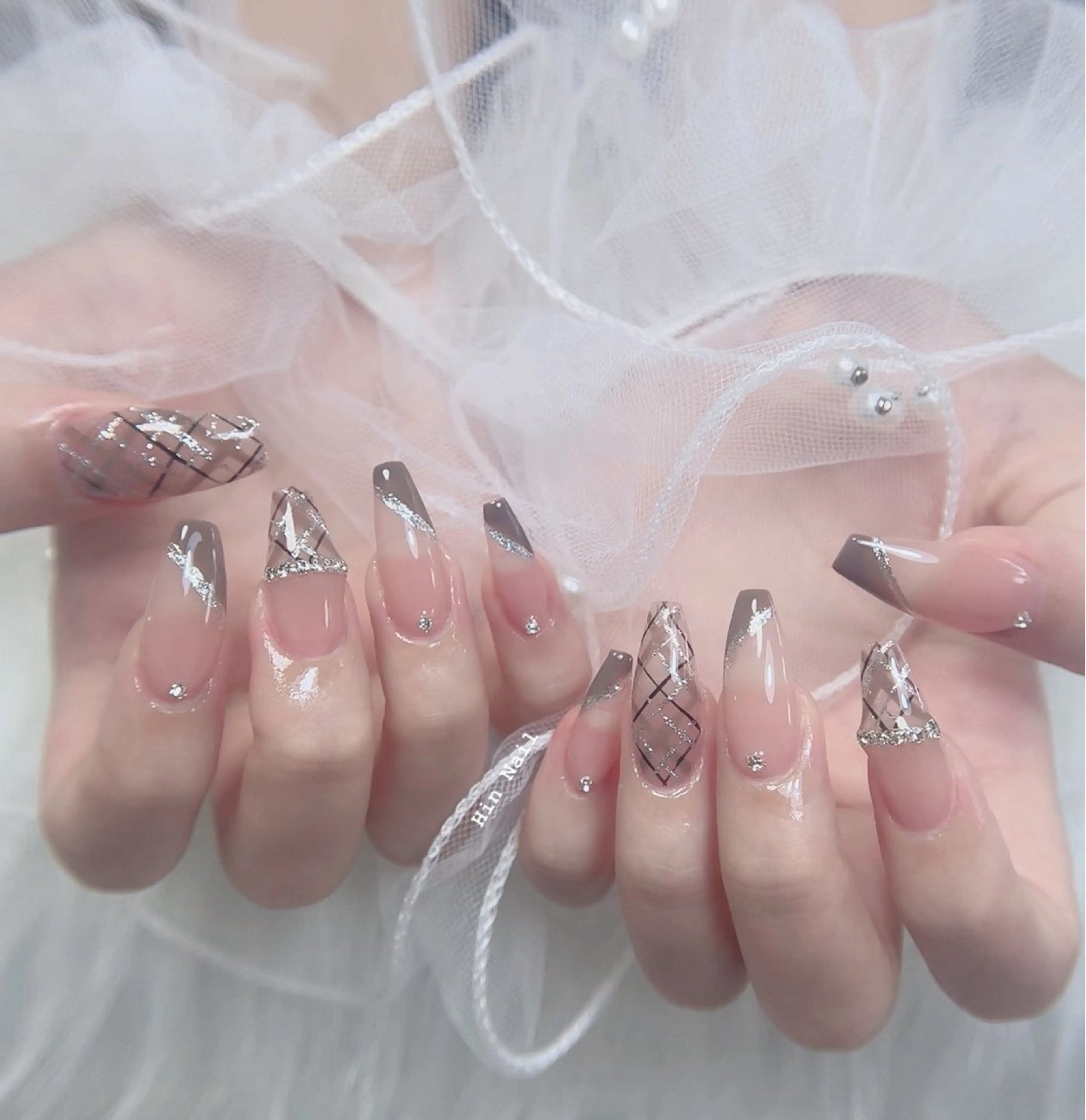 ネイル ハンドネイル HIN NAILのネイルデザイン
