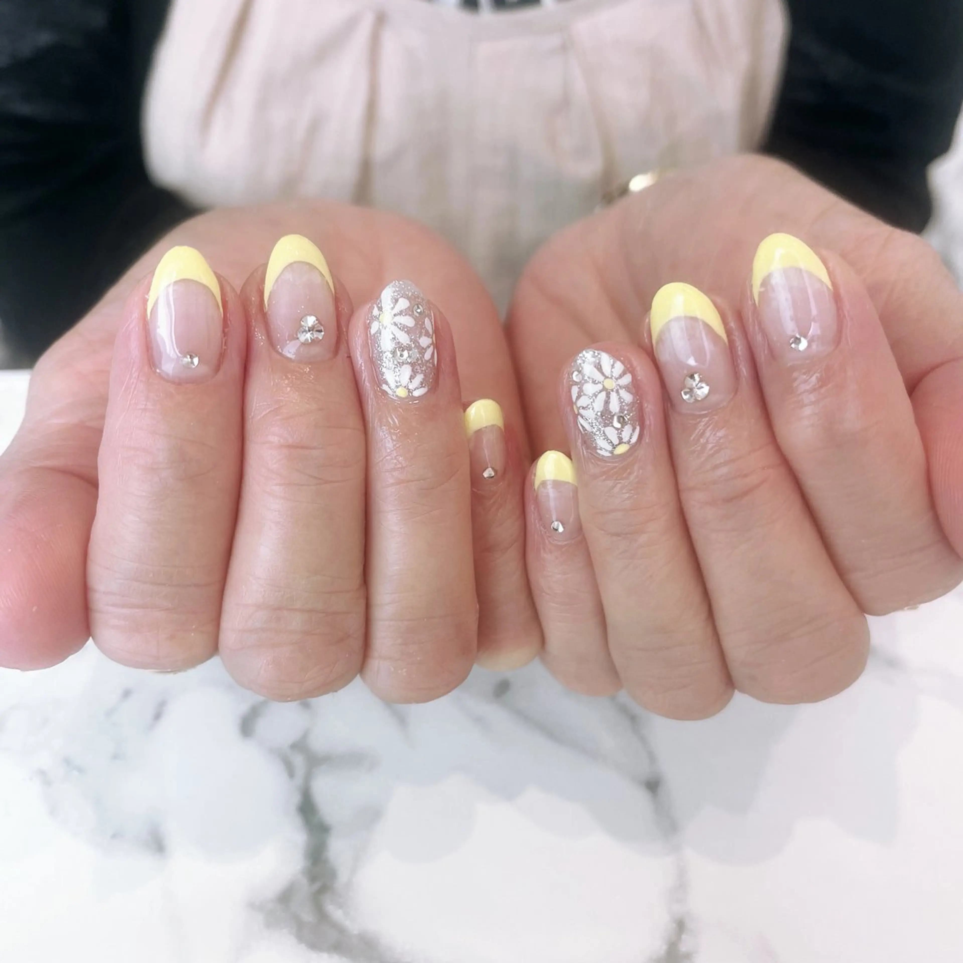 ネイル ドット フットネイル キラキラネイル 韓国ネイル マグネットネイル salon. Pualaのネイルデザイン