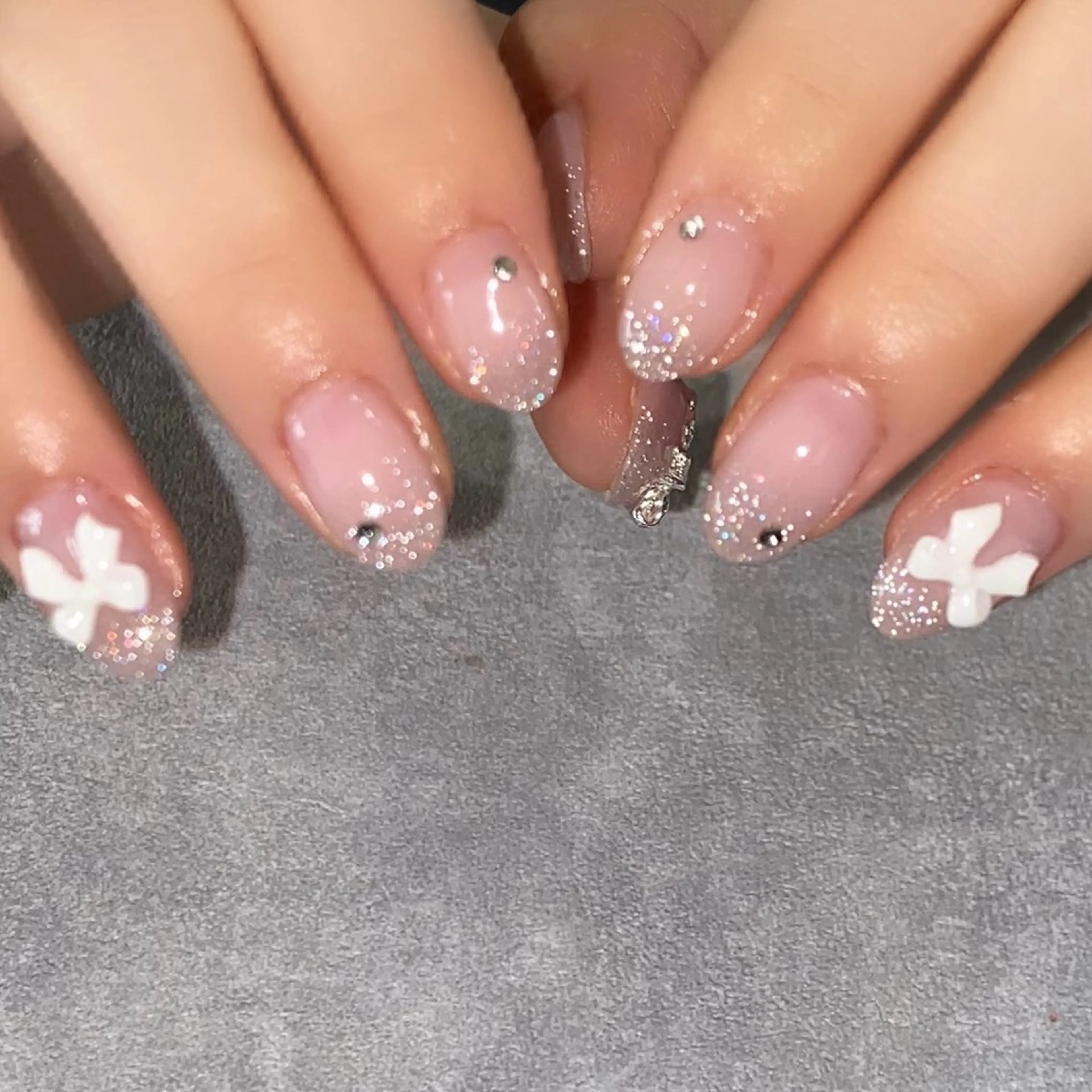ネイル 持ち込み ハンドネイル RIHO ♡のネイルデザイン