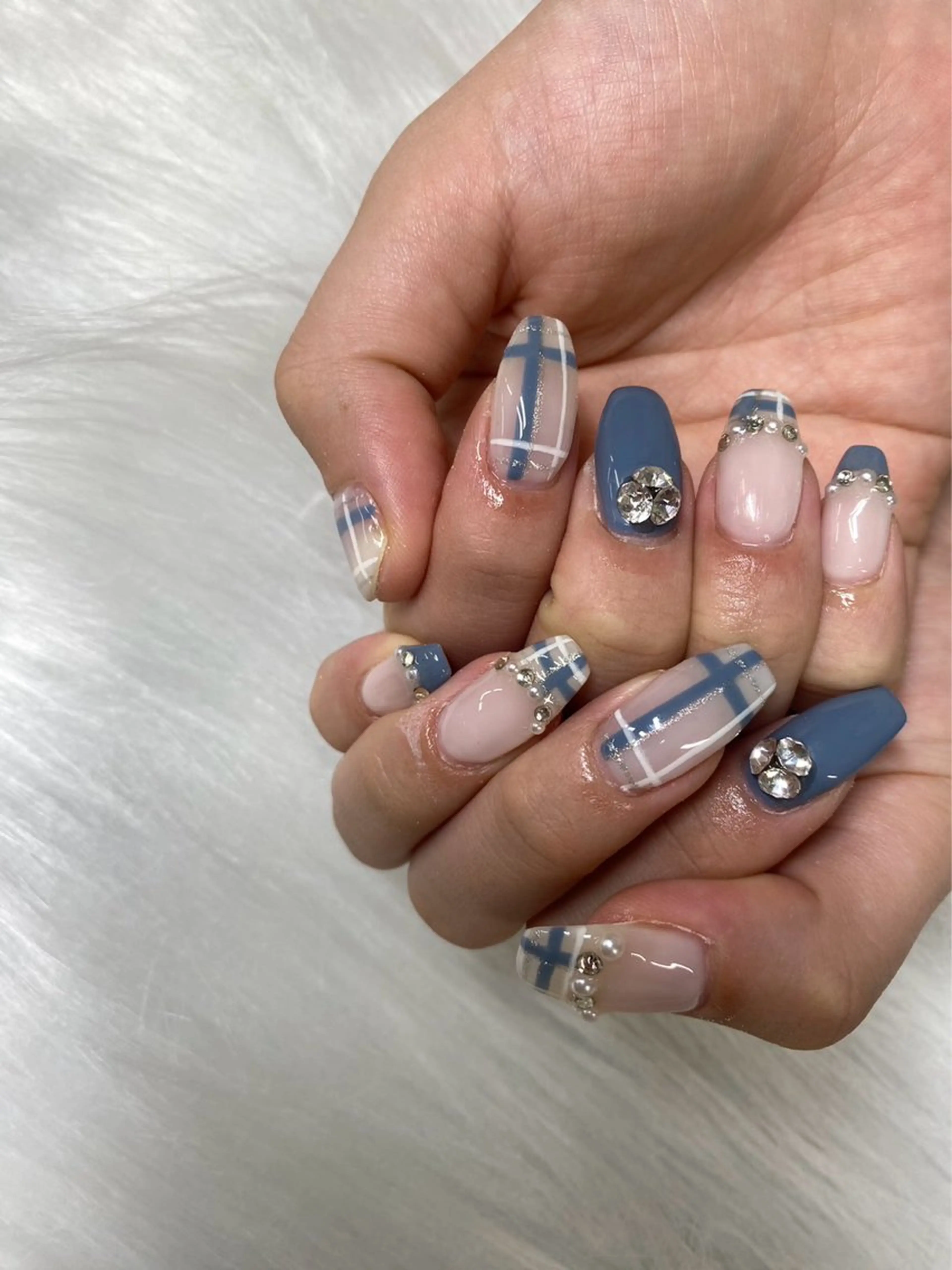 ネイル ハンドネイル PEEKABOO京橋 EYE&NAILのマツエク・マツパデザイン