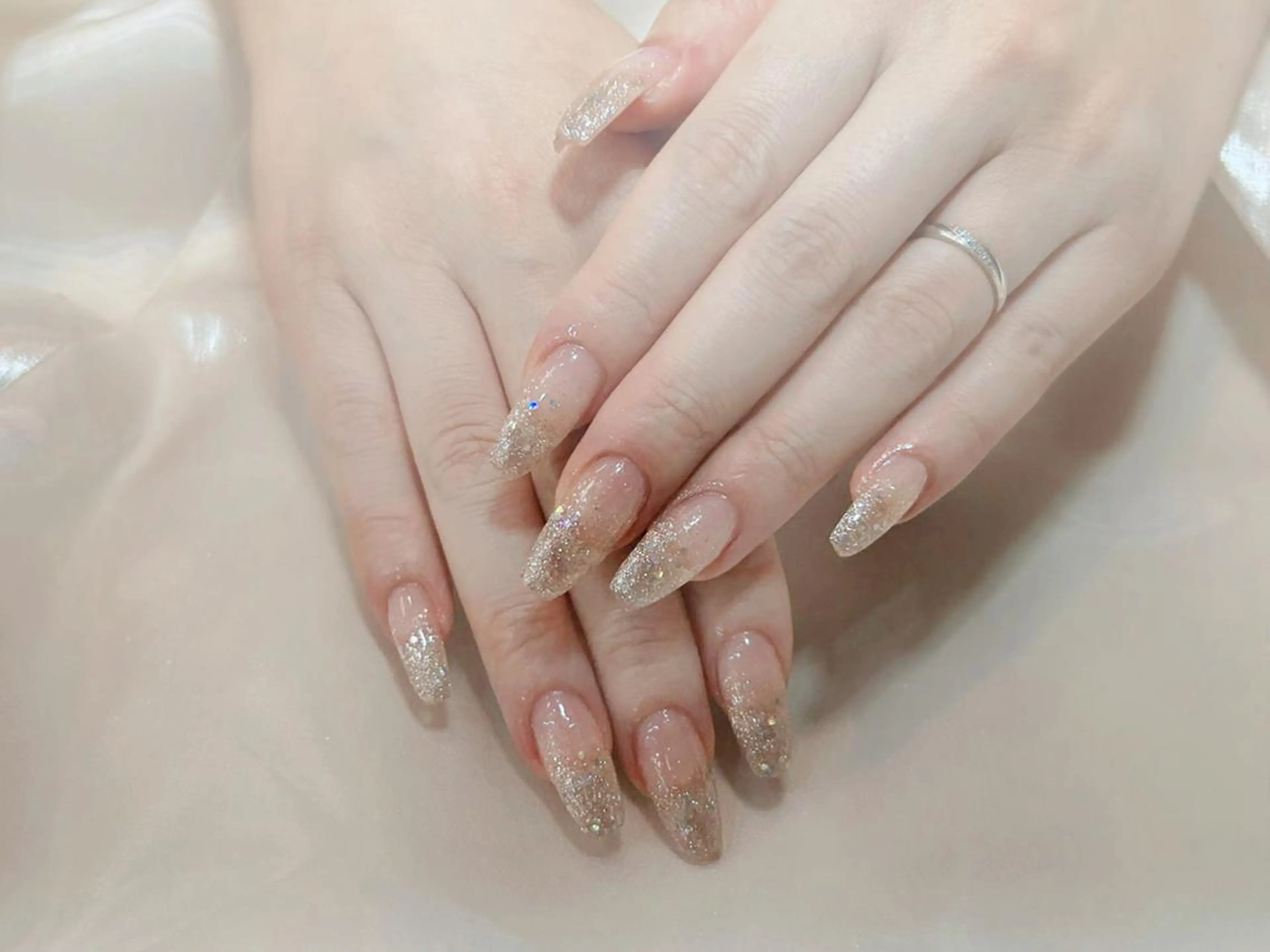 ネイル VIVIAN リサのネイルデザイン