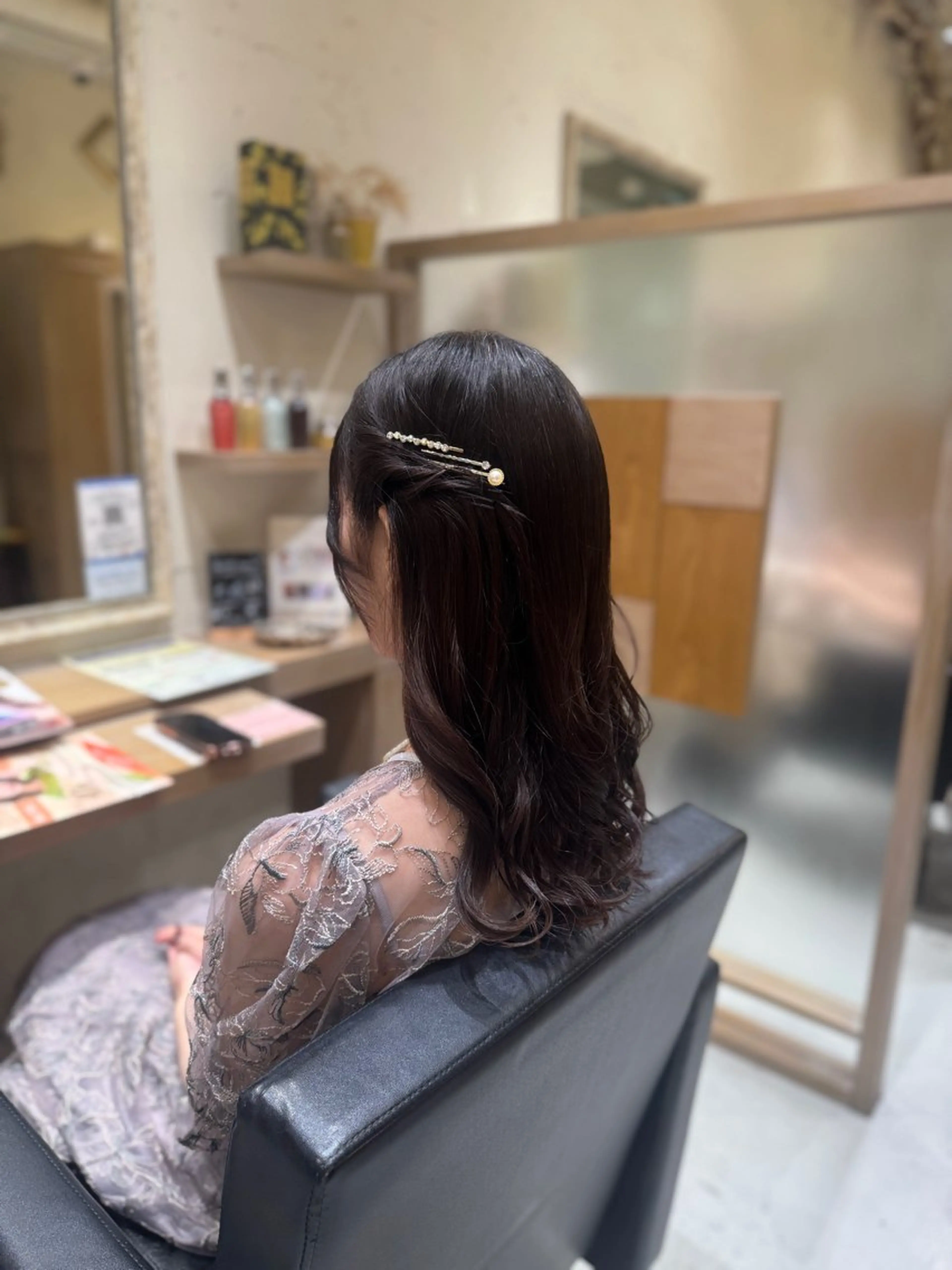 ヘアアレンジ ヘアセット chihiro 🐰 🍭髪質改善/美髪のヘアスタイル